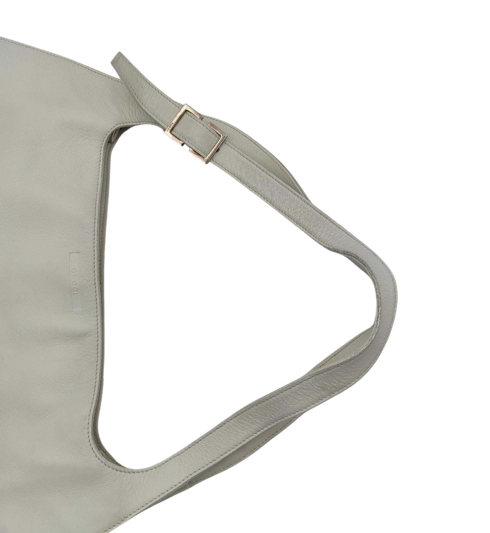 Gucci S/S 2001 white shoulder bag For Sale 3