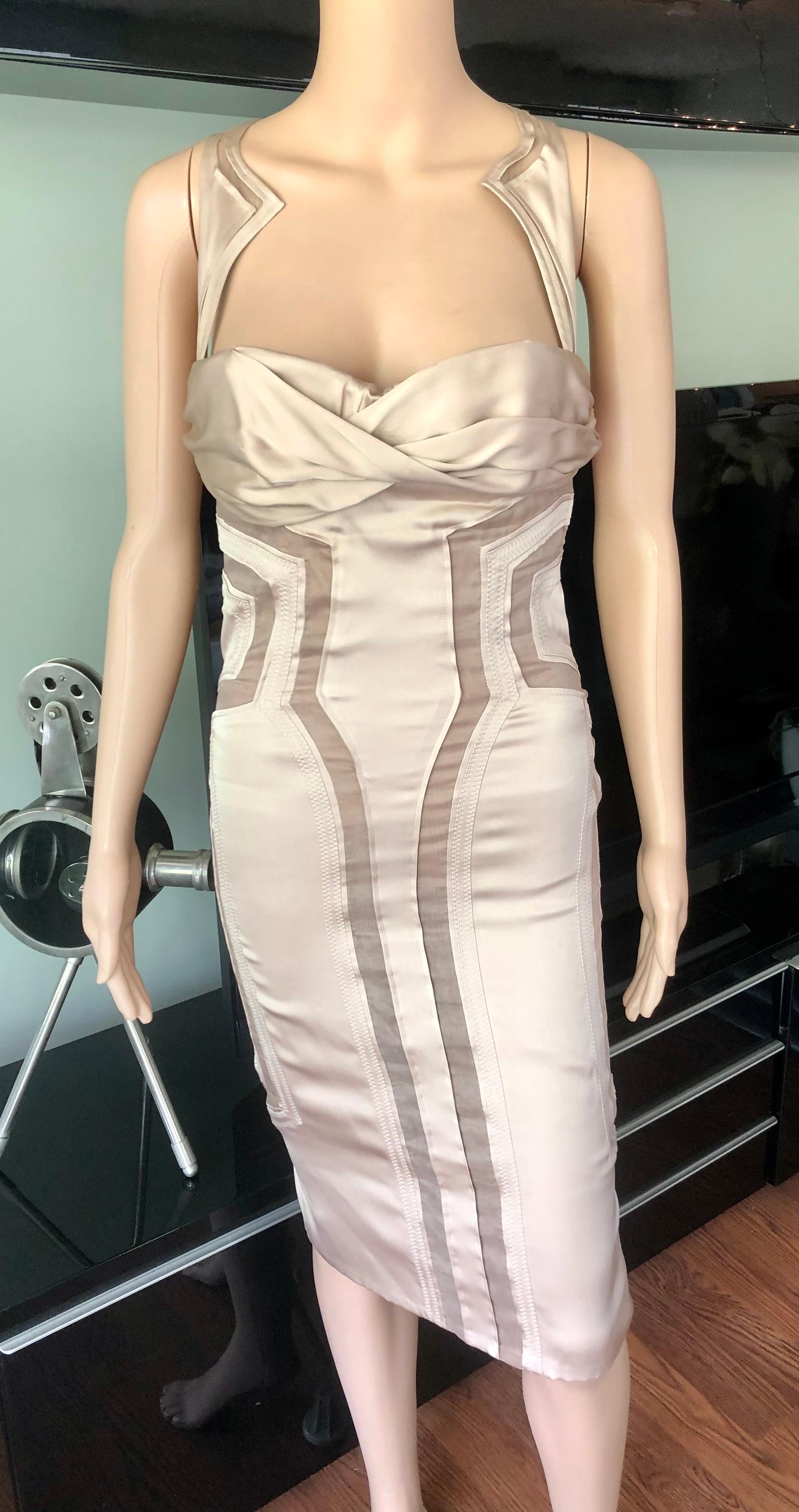 Gucci S/S 2005 Runway Bustier Open Cutout Back Silk Dress In Good Condition For Sale In Naples, FL