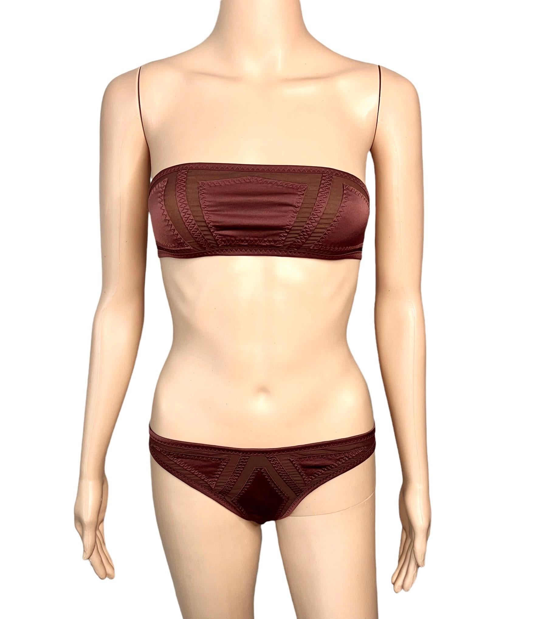 Gucci S/S 2005 Runway Cutout Sheer Panels Two-Piece Bikini Swimsuit Swimwear In Excellent Condition For Sale In Naples, FL