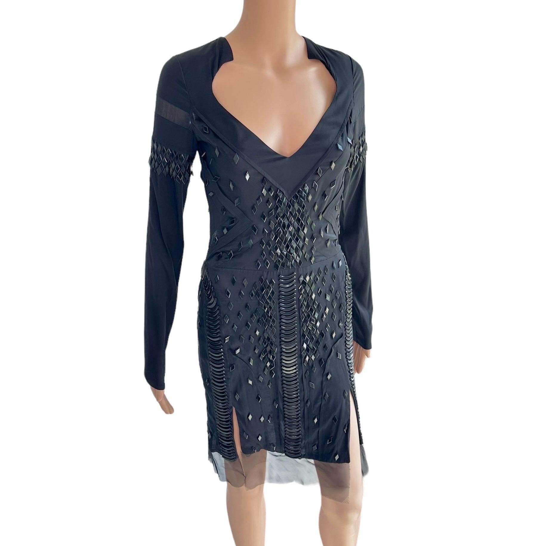 Gucci S/S 2005 Runway Embellished Sheer Plunging Neckline Cutout Back Mini Dress For Sale 6