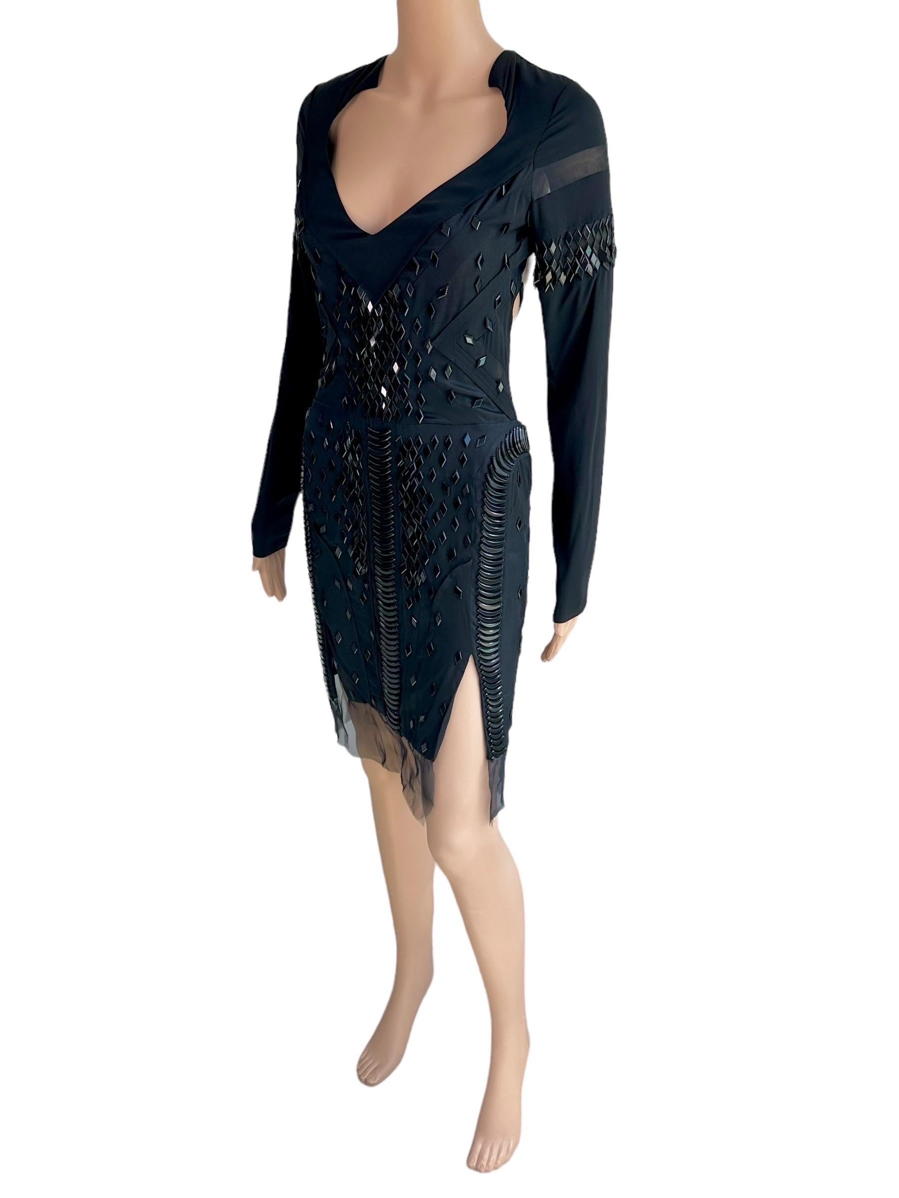 Gucci S/S 2005 Runway Embellished Sheer Plunging Neckline Cutout Back Mini Dress For Sale 10