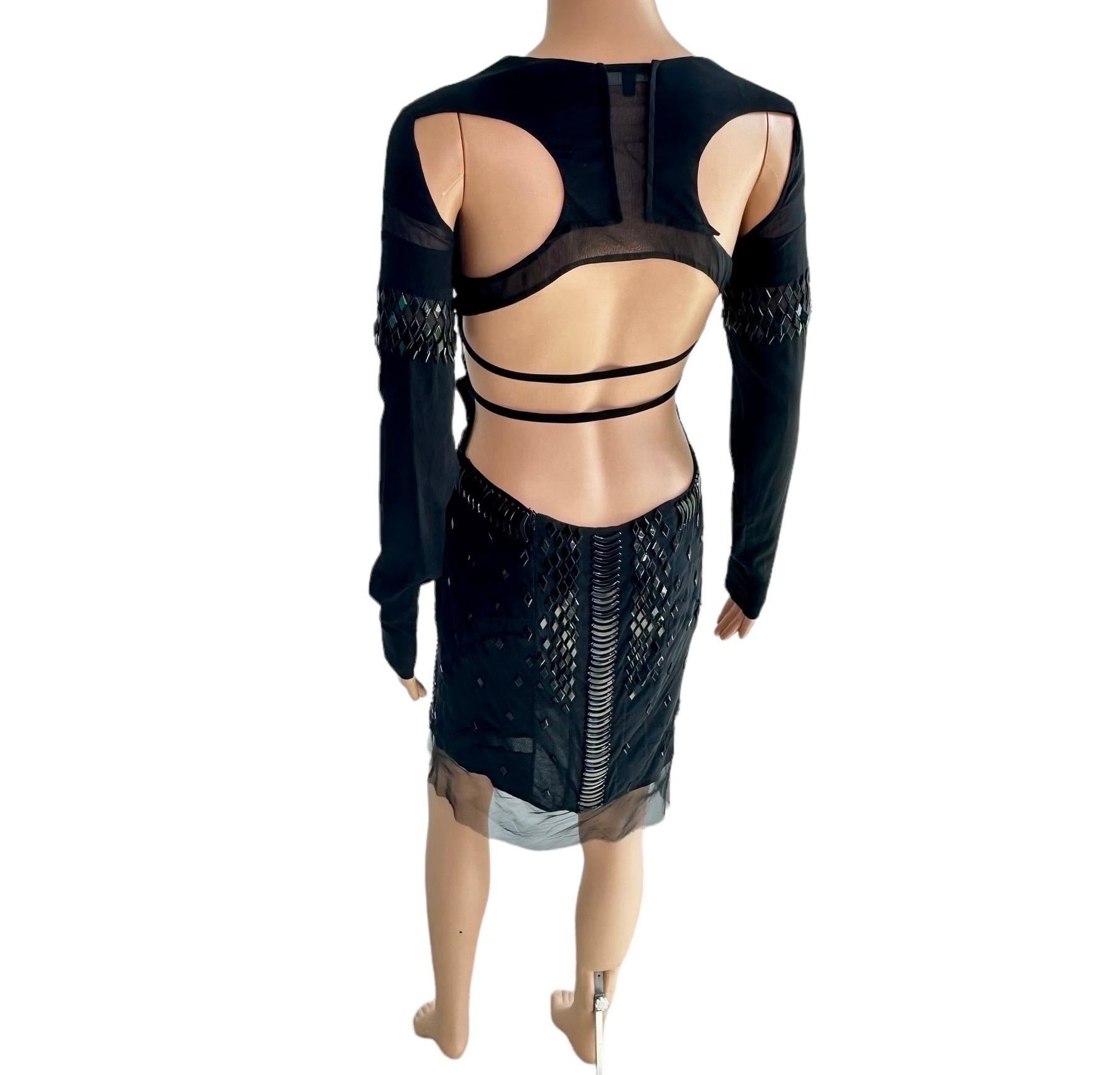 Gucci S/S 2005 Runway Embellished Sheer Plunging Neckline Cutout Back Mini Dress For Sale 11