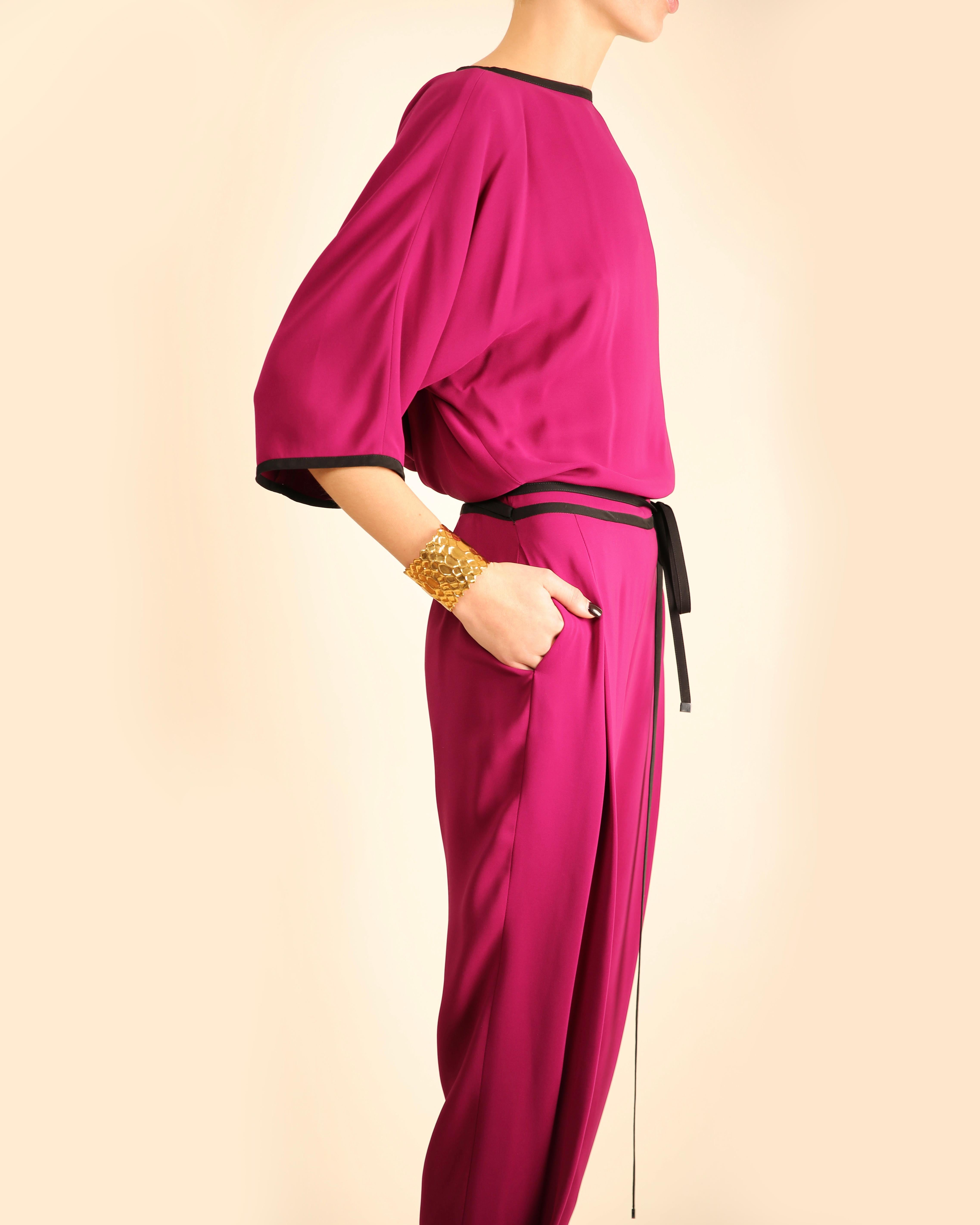 Gucci S/S 2014 silk magenta black backless dolman tapered pant jumpsuit  For Sale 7