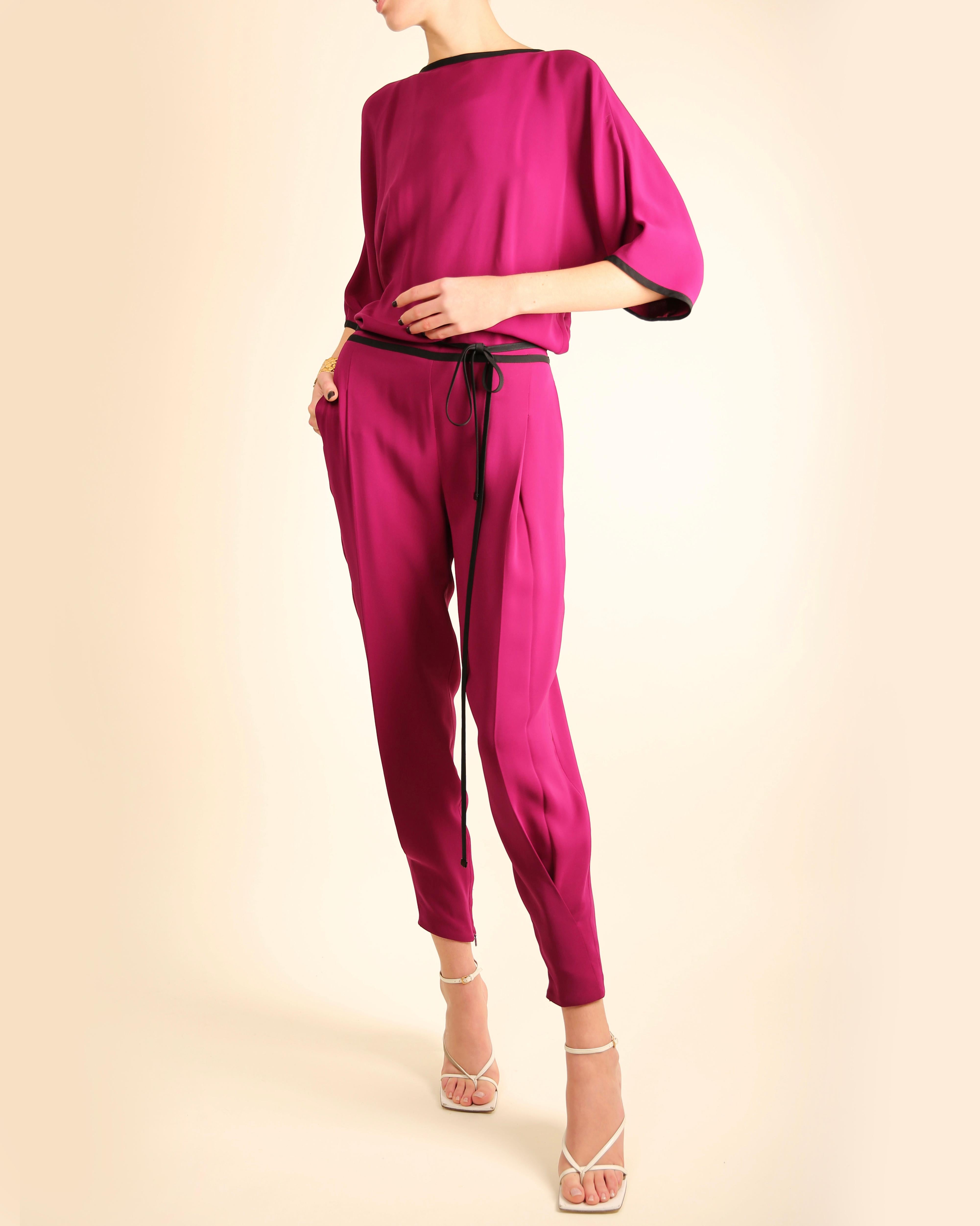 Gucci S/S 2014 silk magenta black backless dolman tapered pant jumpsuit  In Excellent Condition For Sale In Paris, FR