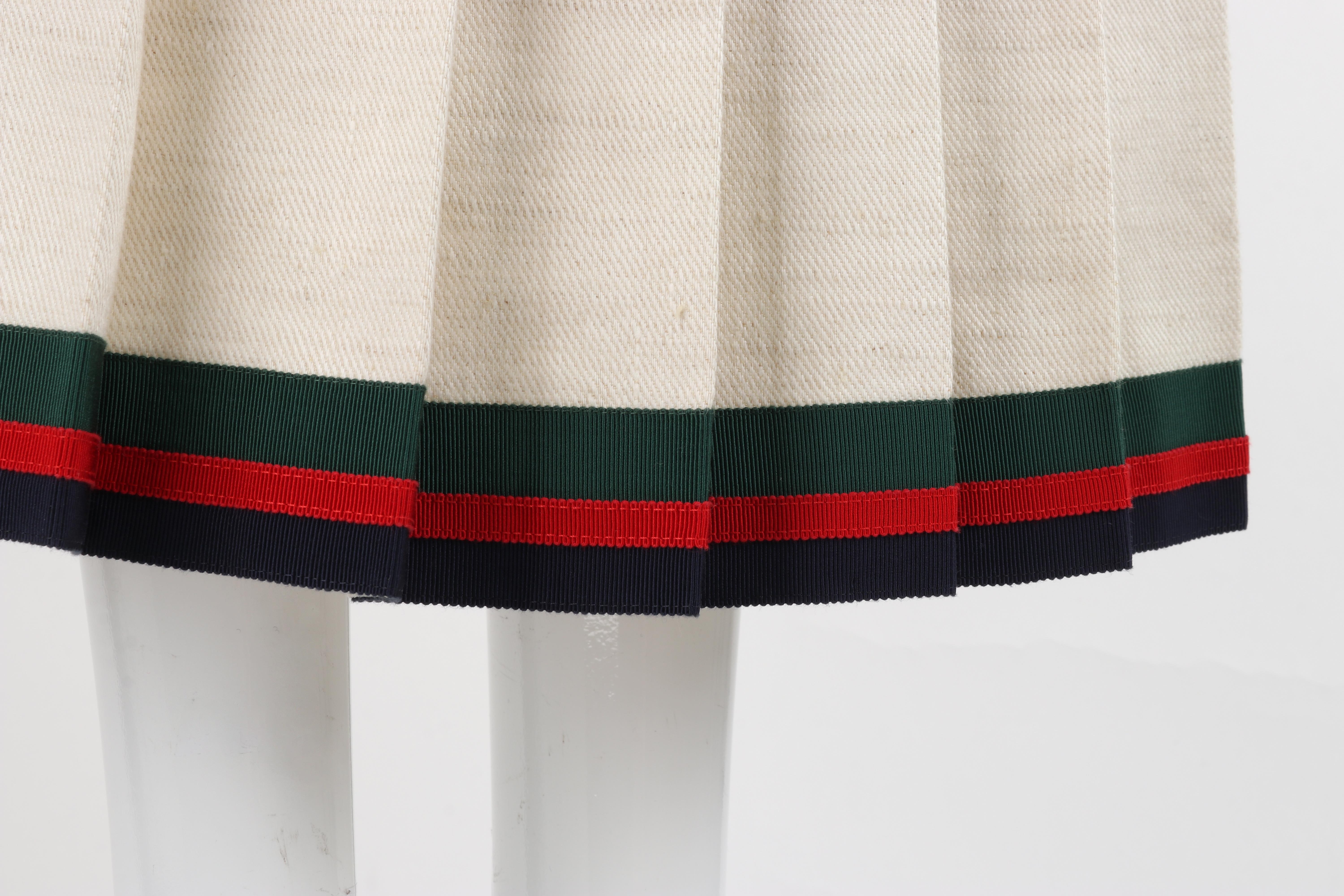 Gucci S/S 2018 Ivory Linen & Silk Pleated Embroidered Equestrian Web Midi Skirt For Sale 4