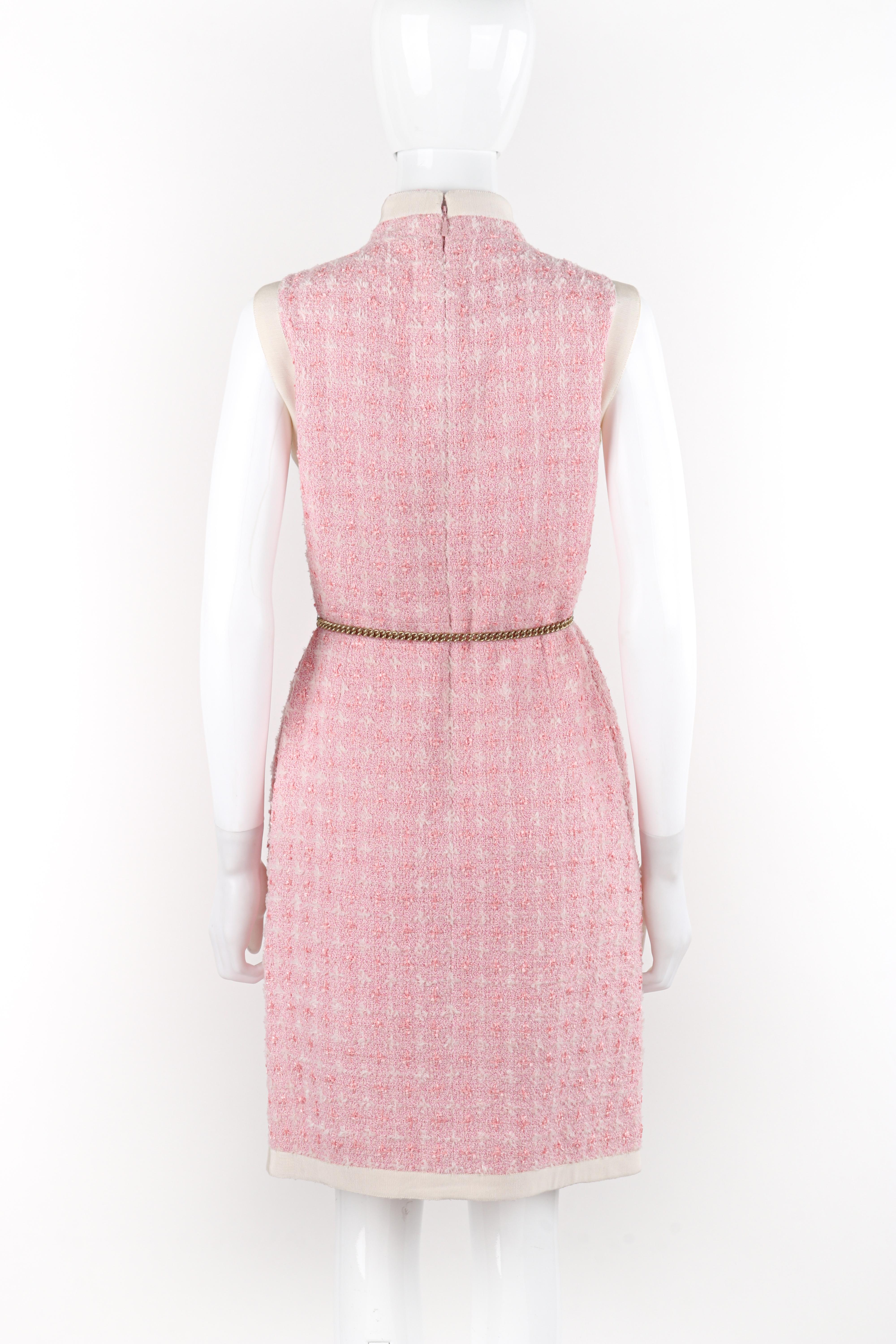 Women's GUCCI S/S 2019 Pink White Gold Boucle Tweed Tiger Chain Belt Sleeveless Dress For Sale