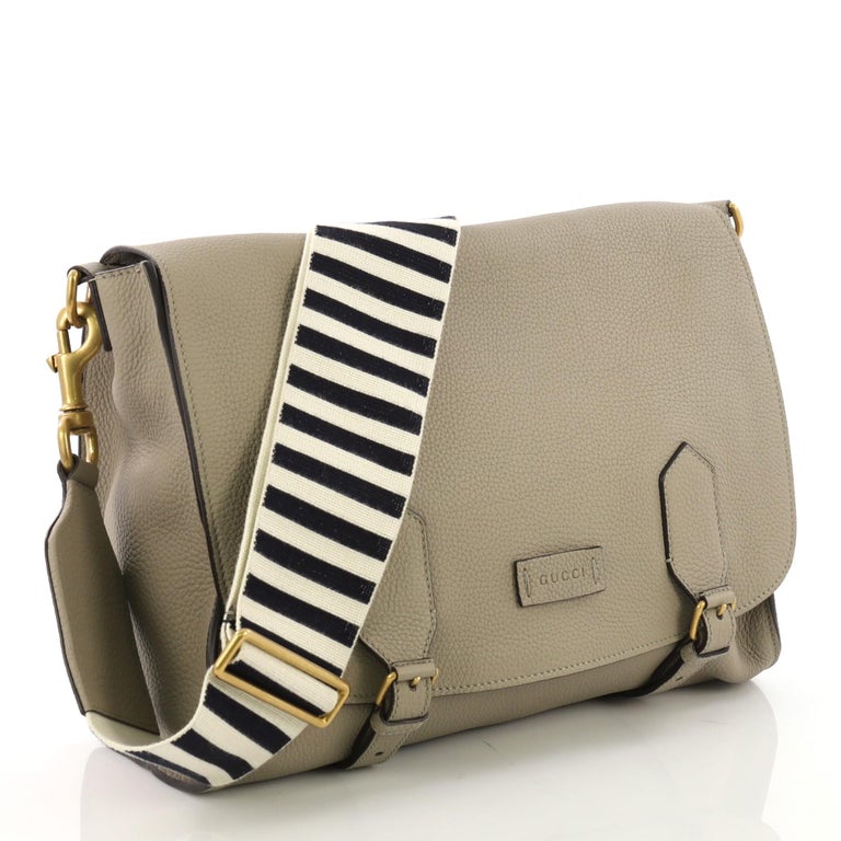 Gucci Saddle Soft Messenger Bag Leather at 1stDibs gucci saddle bag