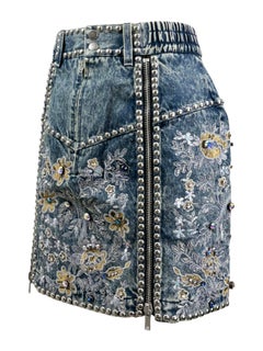 Gucci Salon Alessandro Michele Resort 2023 Look 45 Denim embroidered embellished