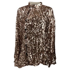 Salone Gucci Alessandro Michele Resort 2023 Look 77 Camicia cheongsam con paillettes oro