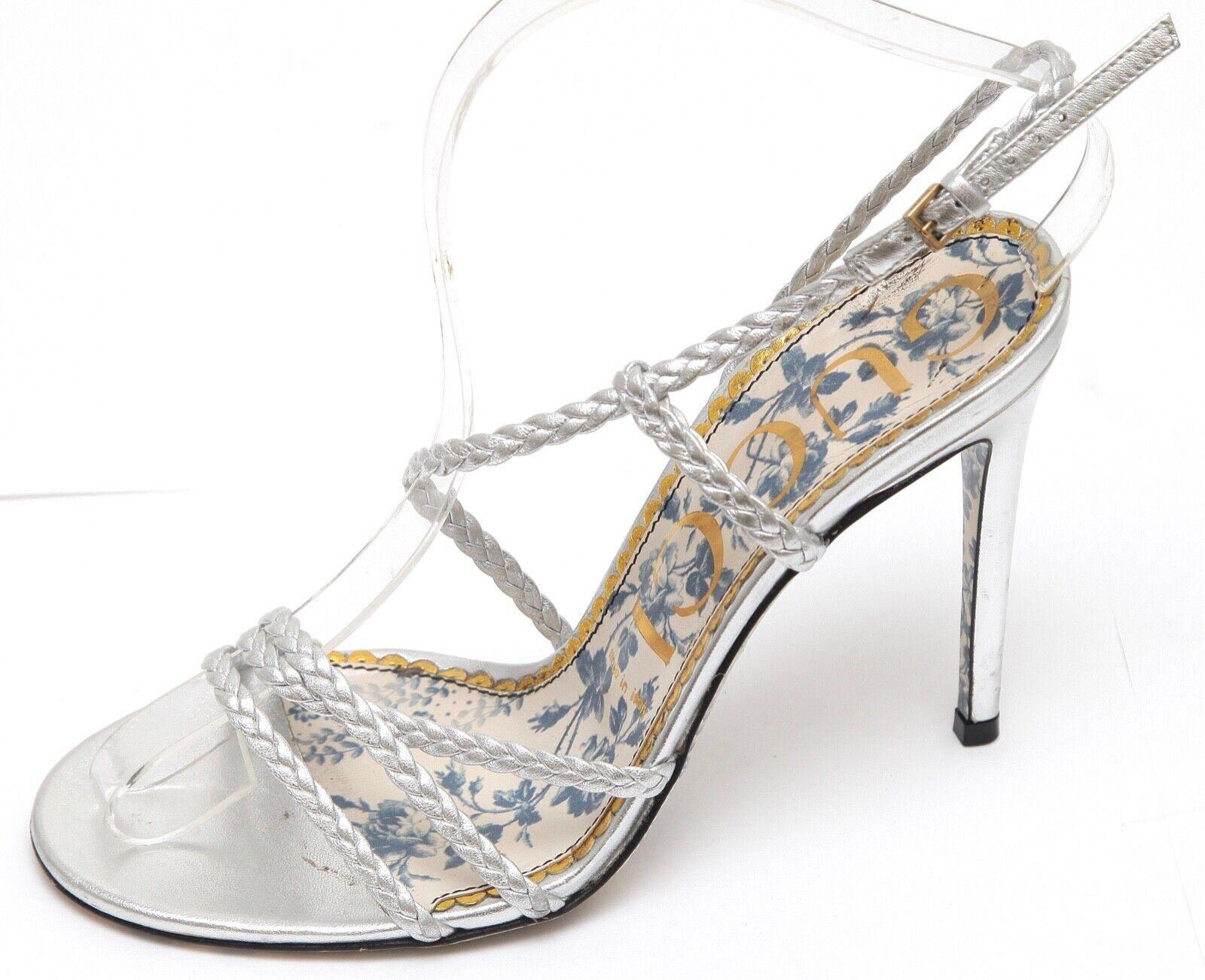 Gucci Sandal Metallic Silver Leather HAINES Strappy Floral Sz 38 État moyen - En vente à Hollywood, FL