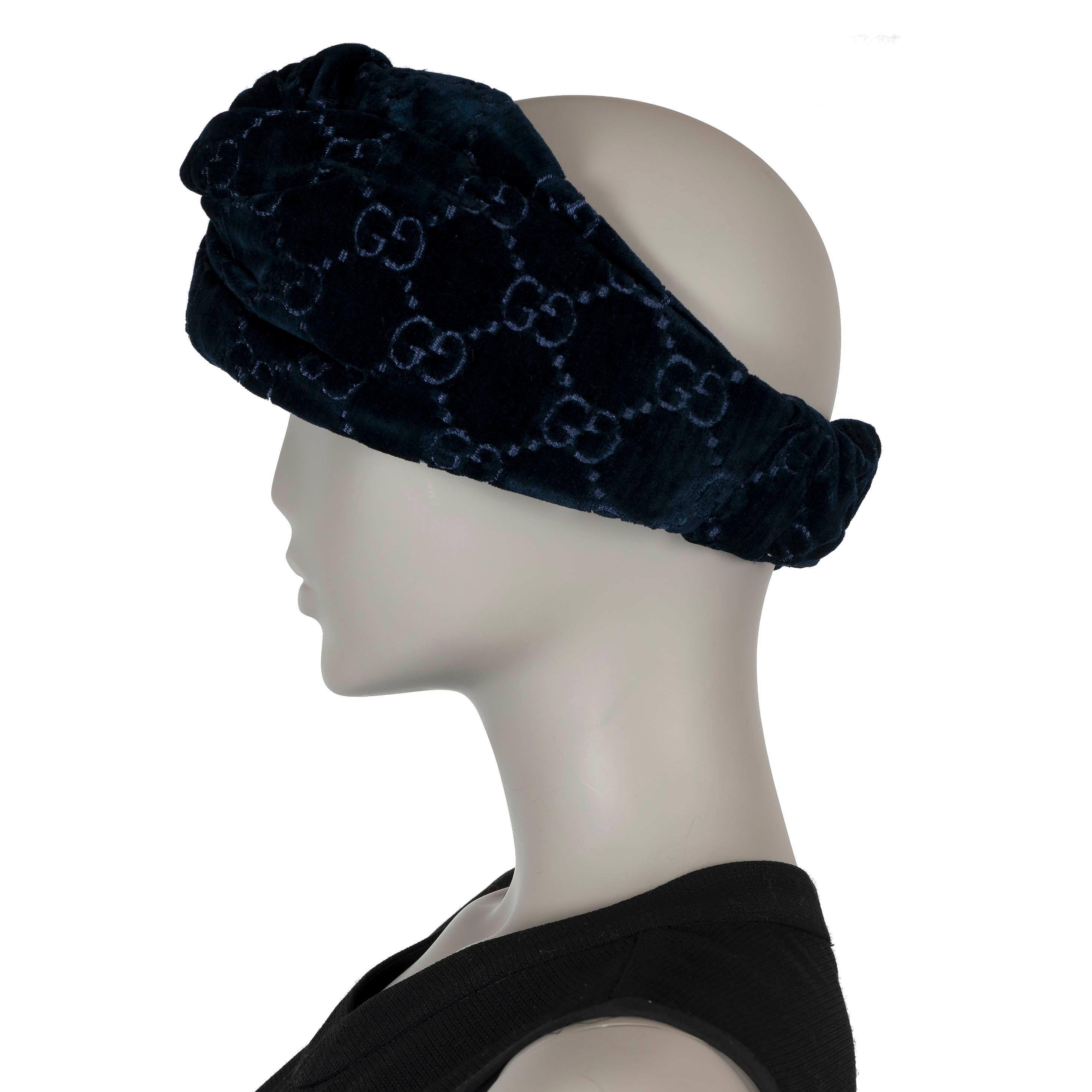 Blue GUCCI sapphire blue GG VELVET Headband One Size For Sale