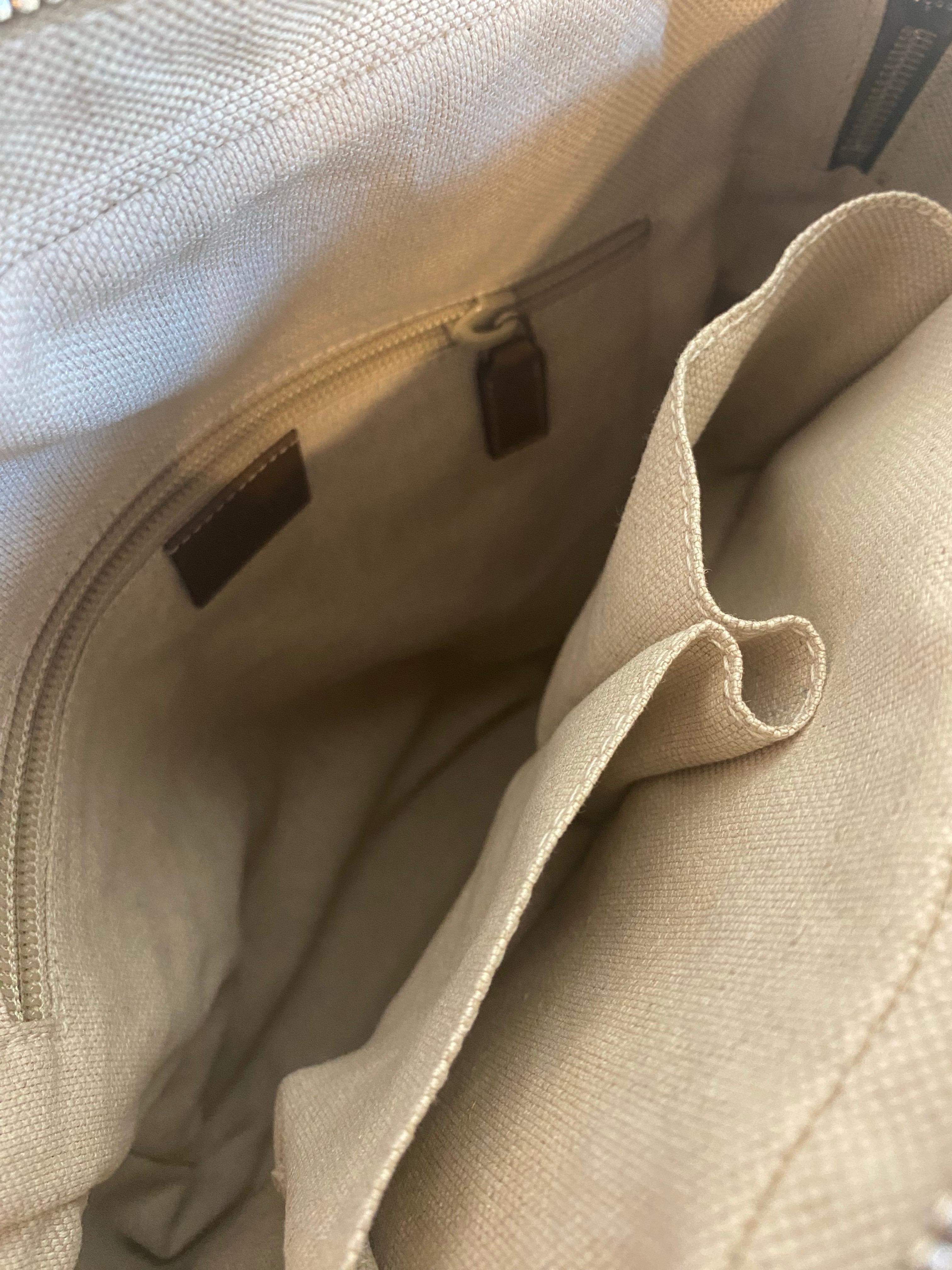 Sac à main Gucci en toile cirée avec motif Diamante de Frida Giannini. en vente 6