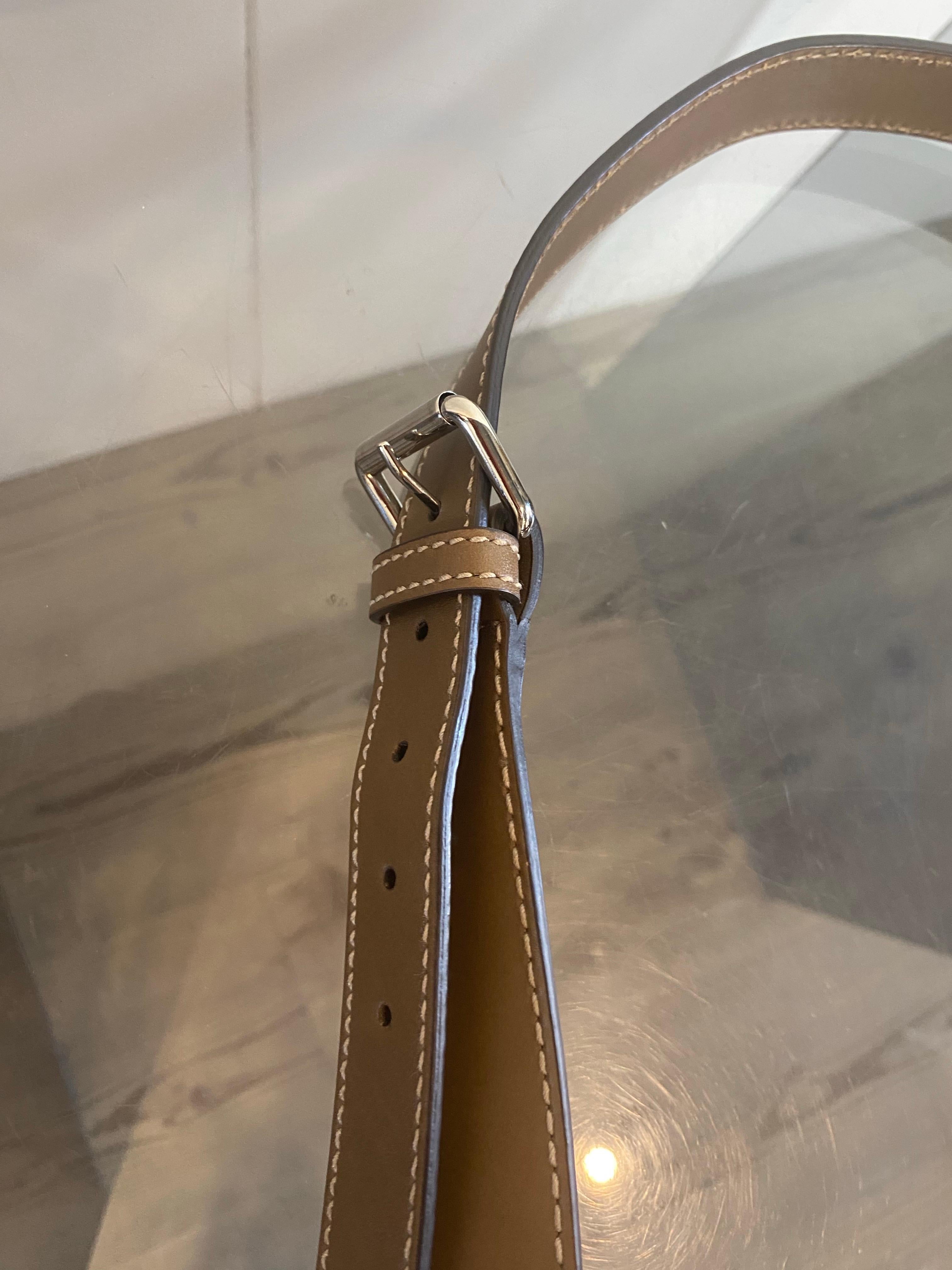 Sac à main Gucci en toile cirée avec motif Diamante de Frida Giannini. en vente 12