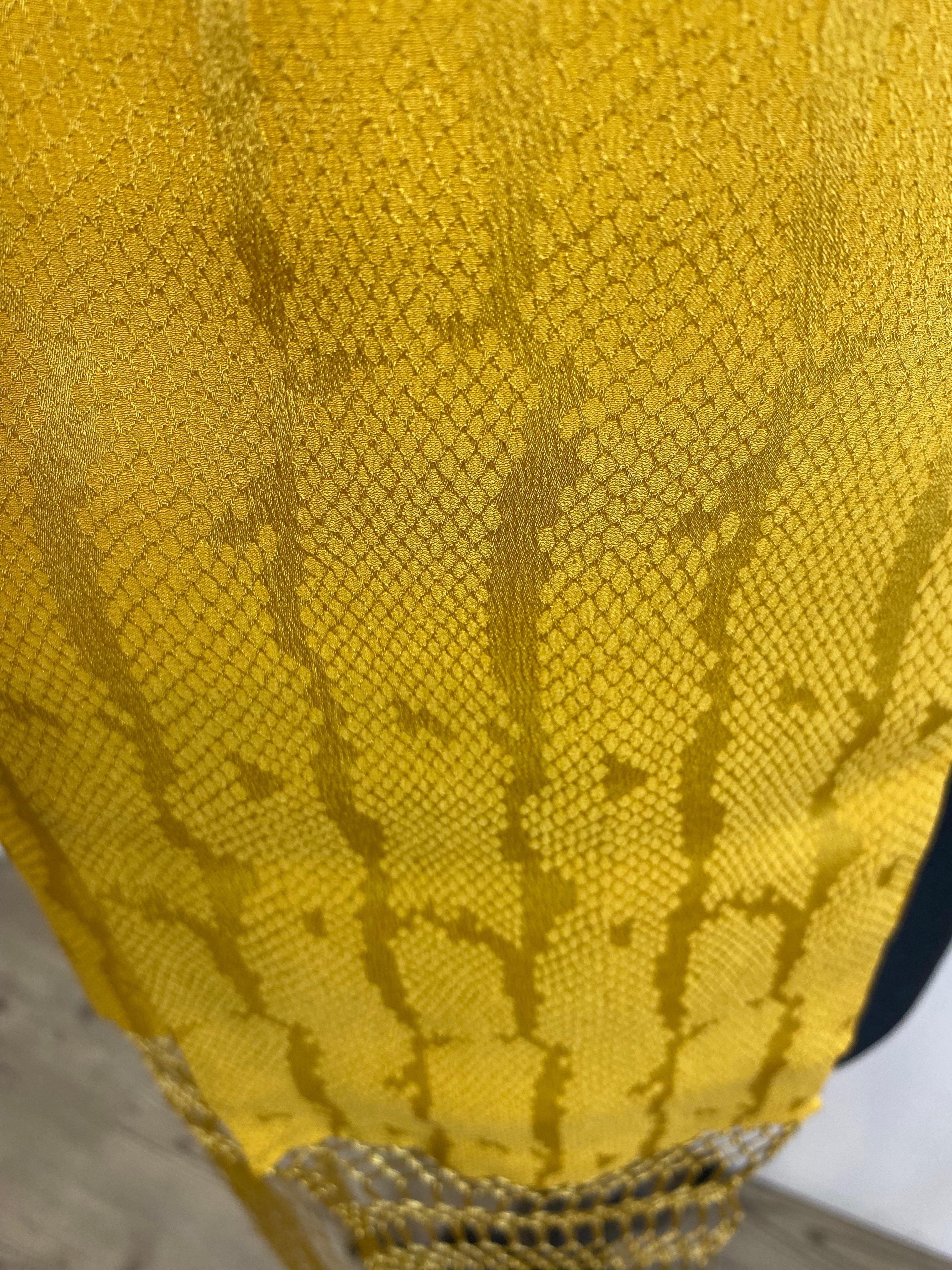Women's or Men's Gucci scarf
