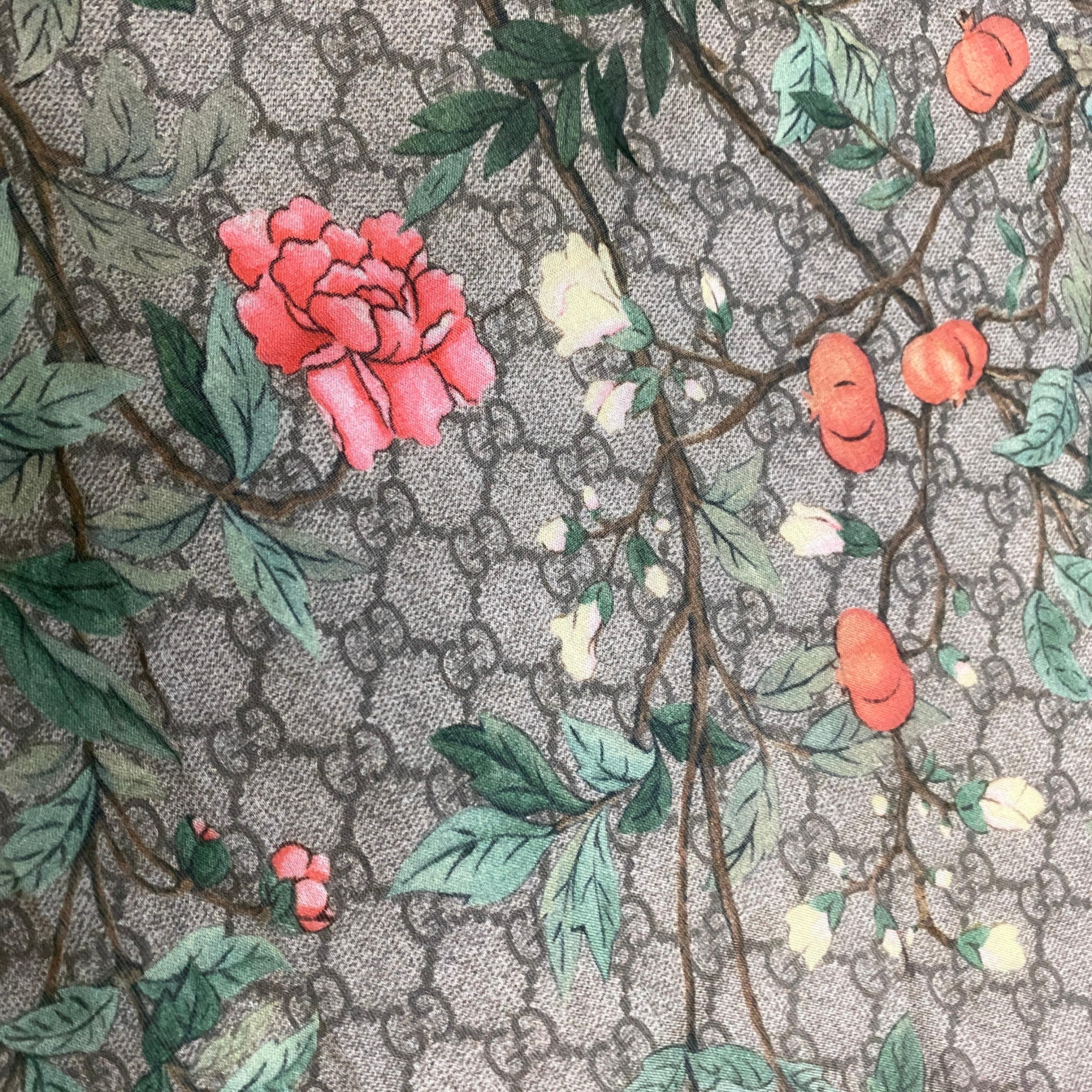 An Iconic Wool and Silk Flora and Fauna Italian Scarf by Gucci 1