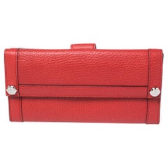 Used Gucci Scarlet Leather Charmy Continental Wallet