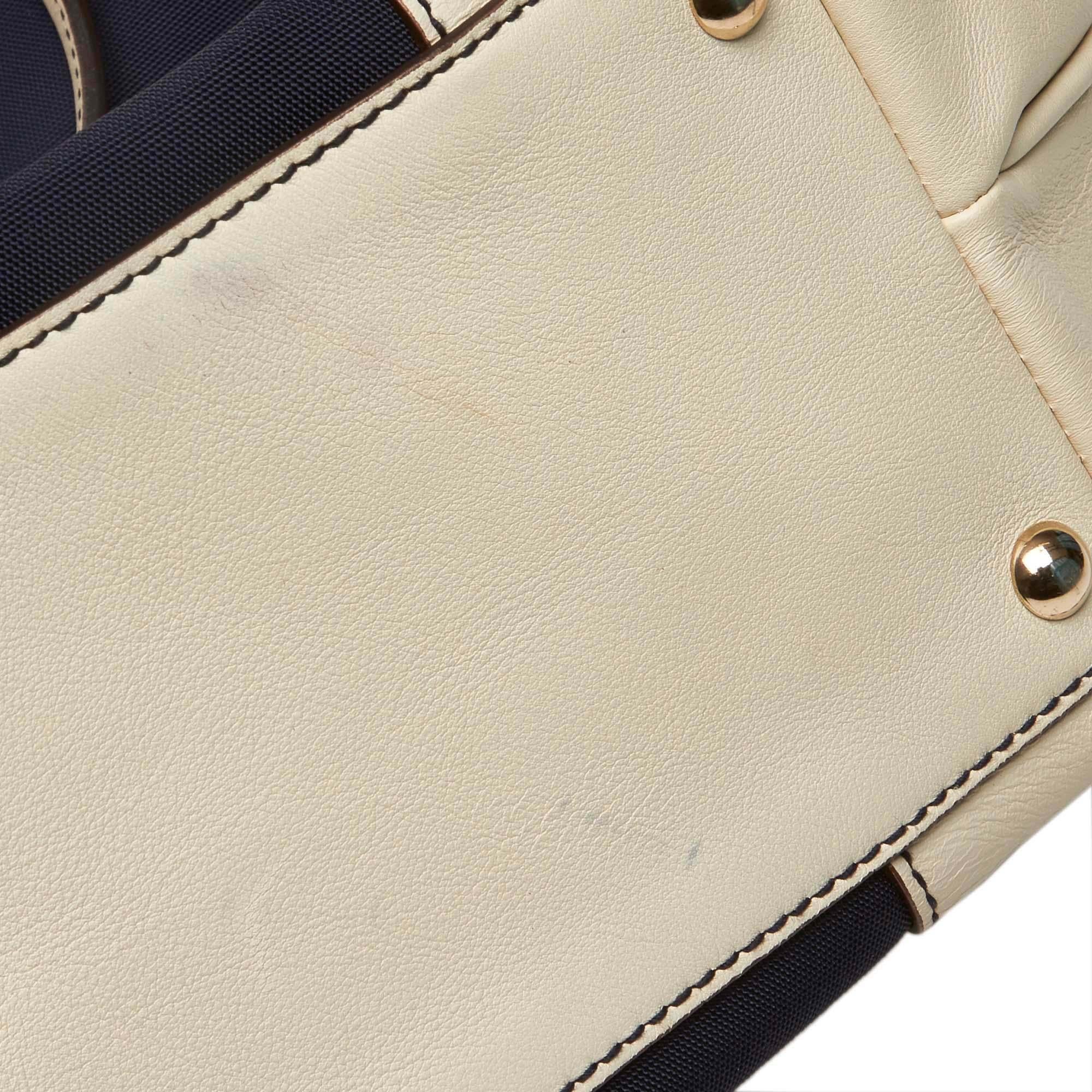 Gucci Script Logo Nylon Tote 3