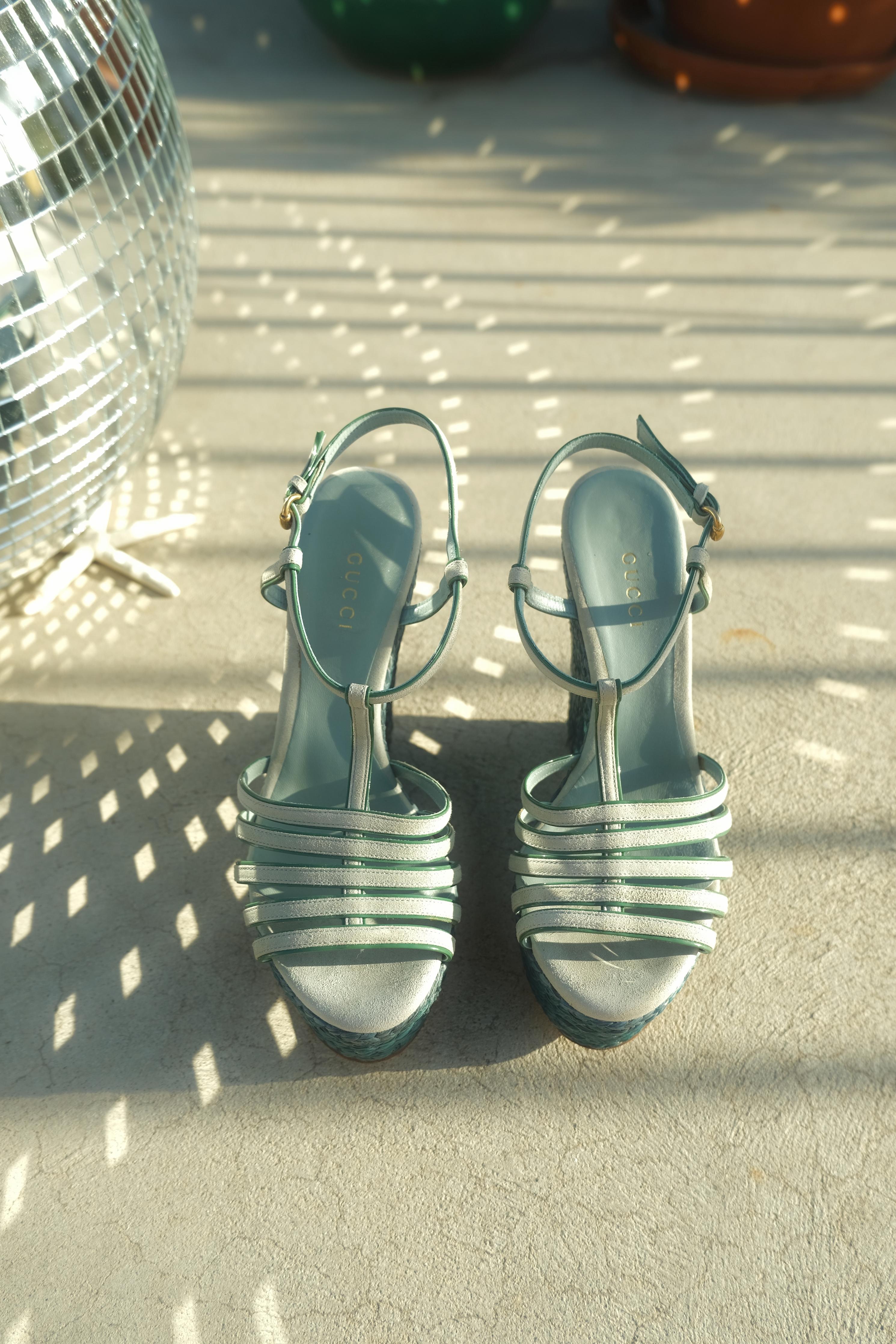 GUCCI Espadrille-Sandalen mit Seeschaum in Grün auf Plateausohle Damen im Angebot