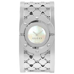 Gucci Serie 112 Twirl Armreif Stil Edelstahl Quarz Damenuhr YA112413