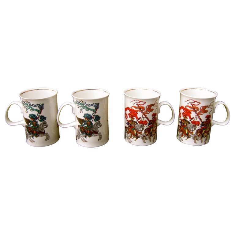 Gucci Set of Four English Bone China Mugs in Gucci