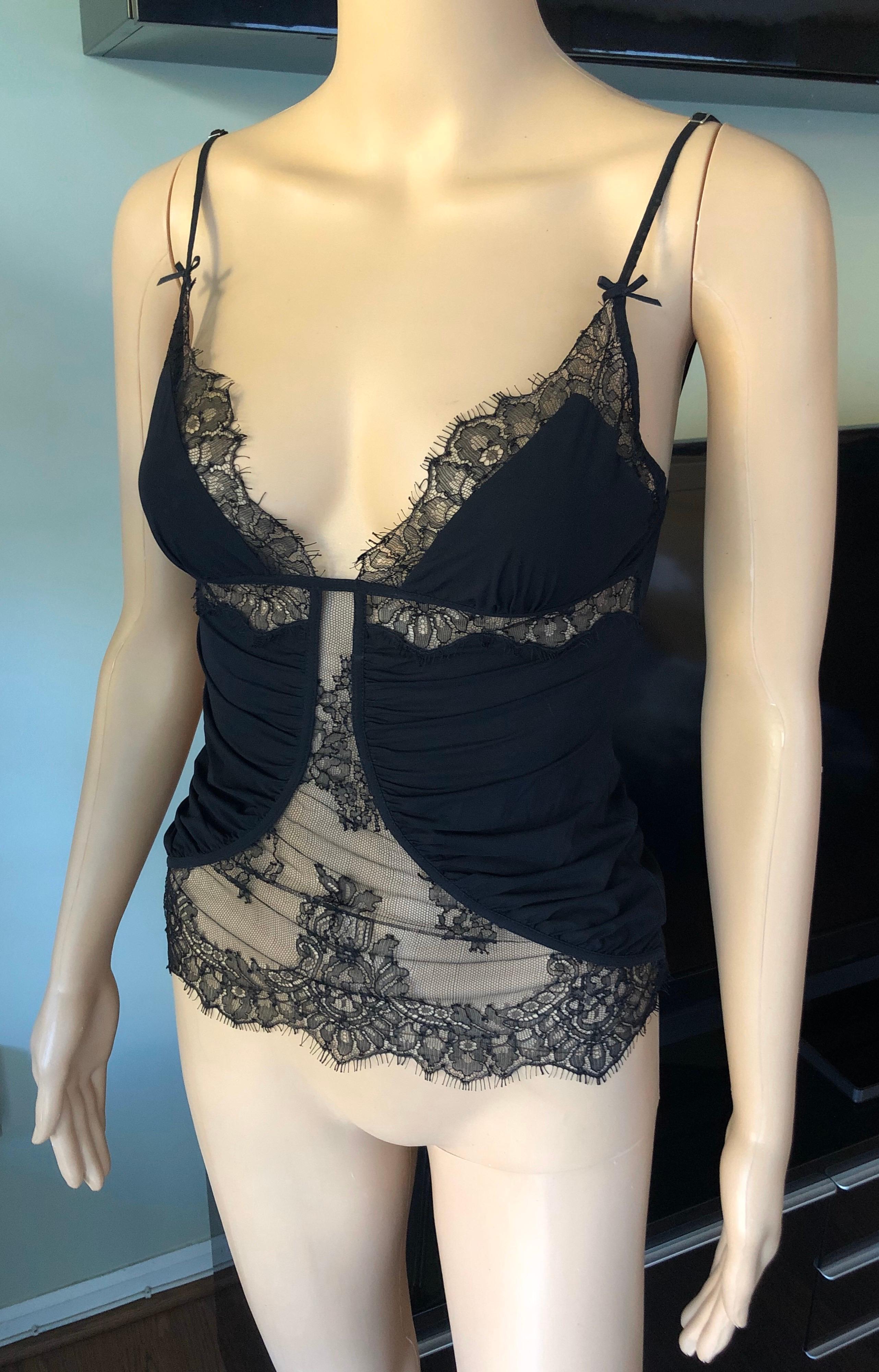 Schwarzes Oberteil mit durchsichtigen Spitzeneinsätzen von Gucci Damen