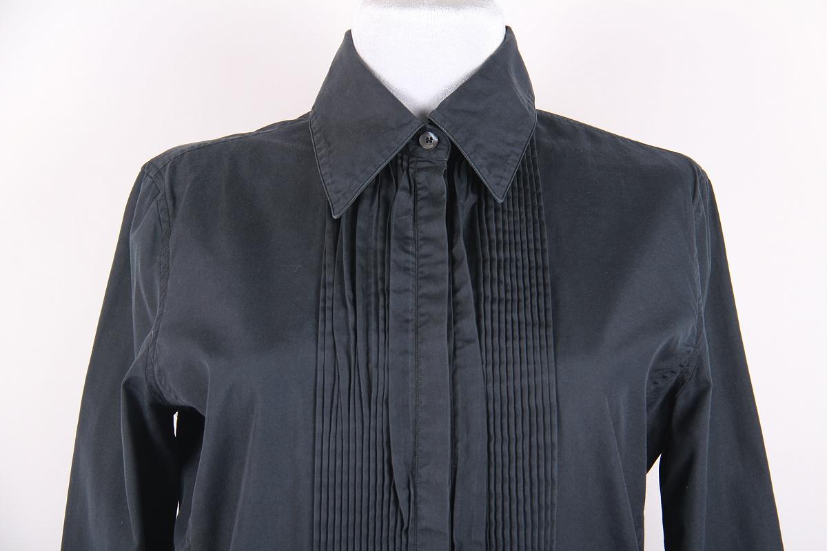 Camicia Gucci (epoca Tom Ford) - Taglia 40

Spalle: 39 cm ≈ 15,4 pollici

Manica: 63 cm ≈ 24,8 pollici

Larghezza ascellare: 47 cm ≈ 18,5 pollici

Lunghezza: 62 cm ≈ 24,4 pollici


manichino 84,5 cm x 62 cm x 91 cm manichino 33,35 in x 24,49 in x