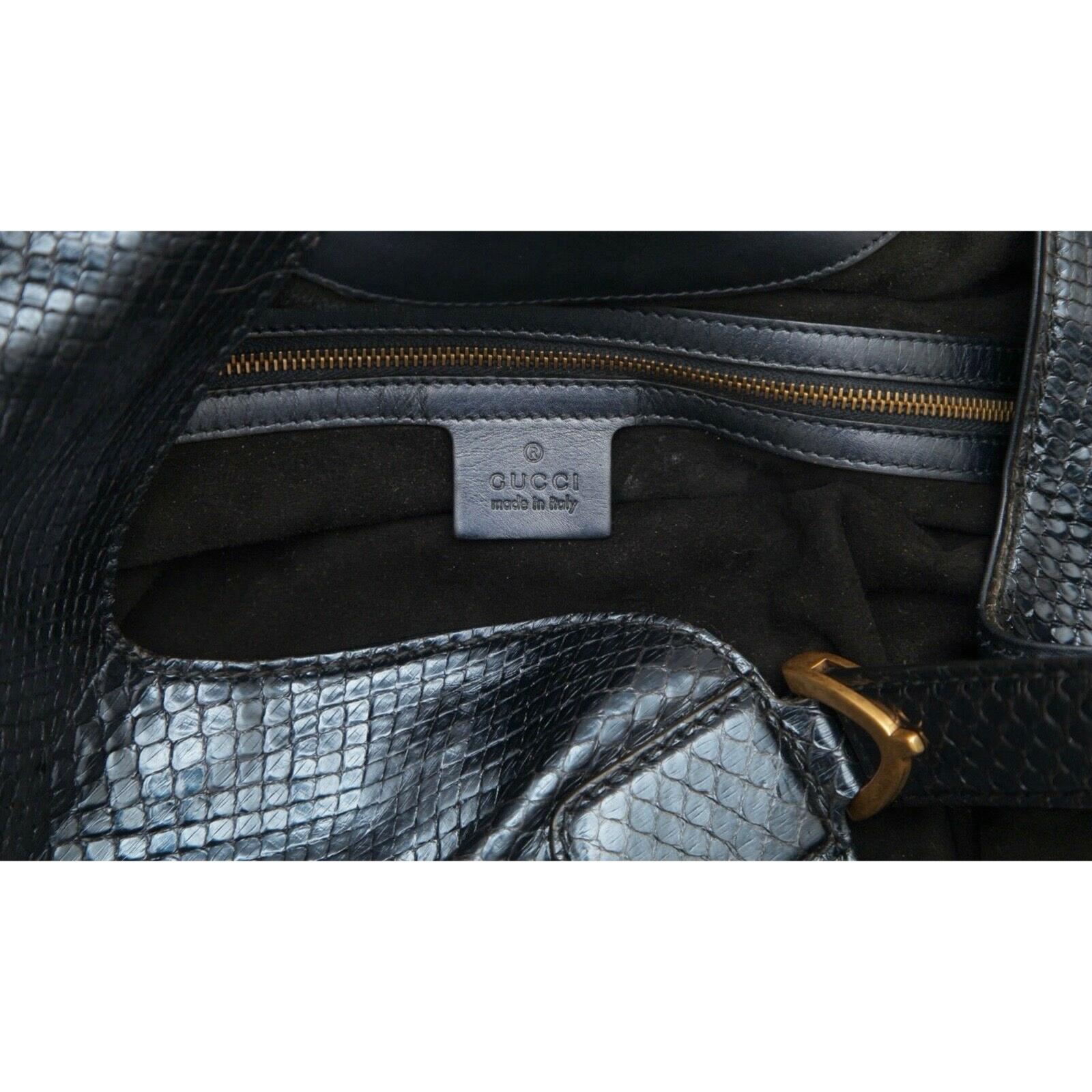 GUCCI Shoulder Bag STIRRUP Exotic Leather Snakeskin Horsebit Blue Navy Gold HW 3