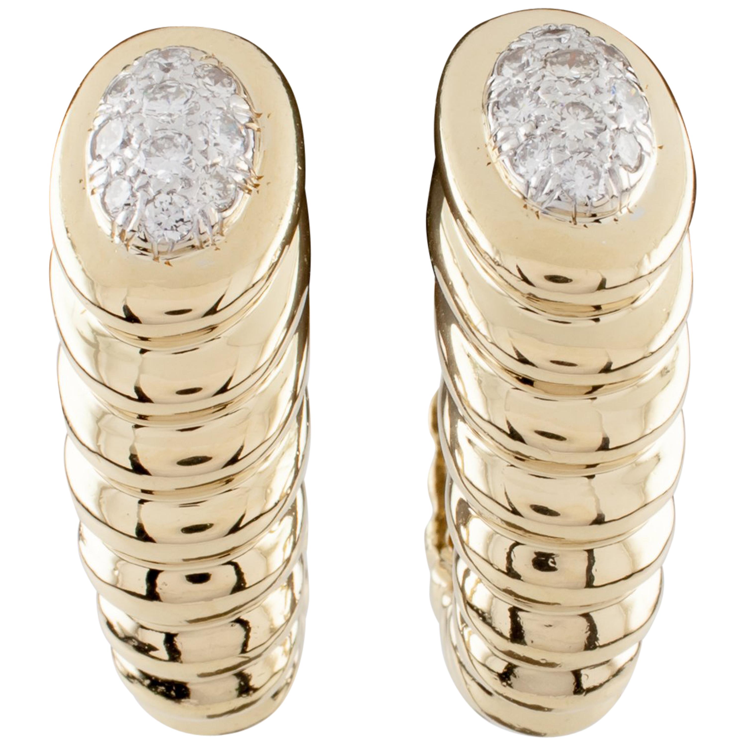 Gucci, boucles d'oreilles « Shrimp » vintage en or jaune 18 carats et diamants