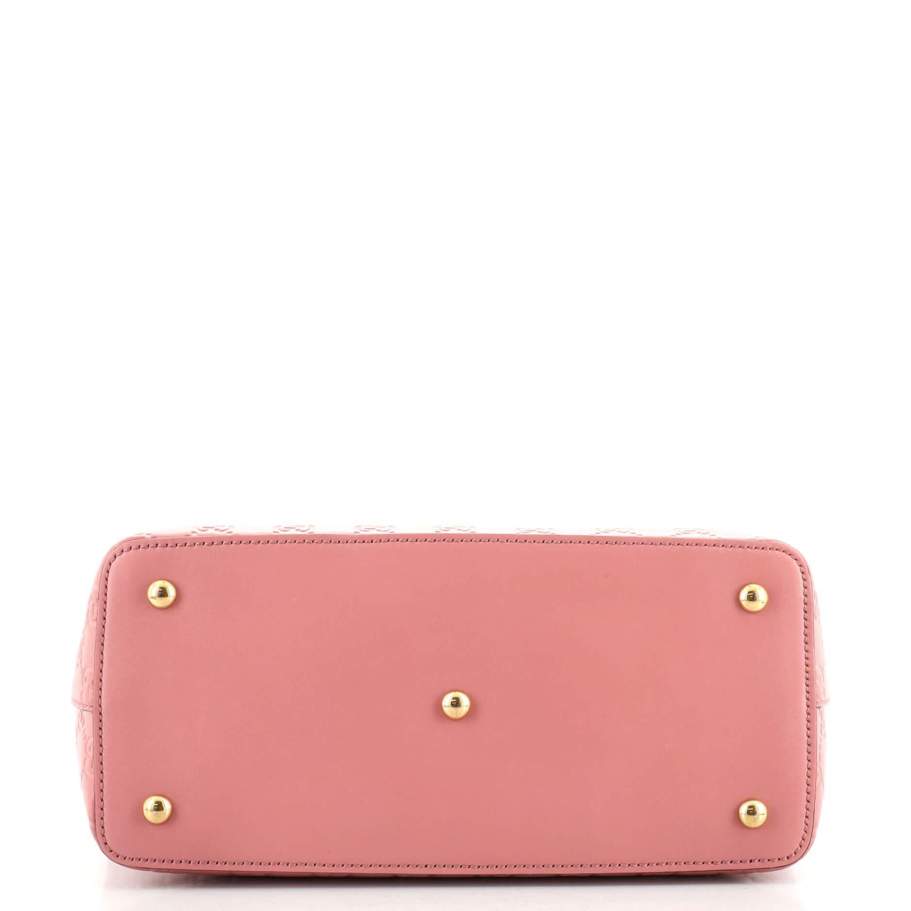 Gucci Signature Fold Over Tote Guccissima Leder Medium im Zustand „Gut“ in NY, NY
