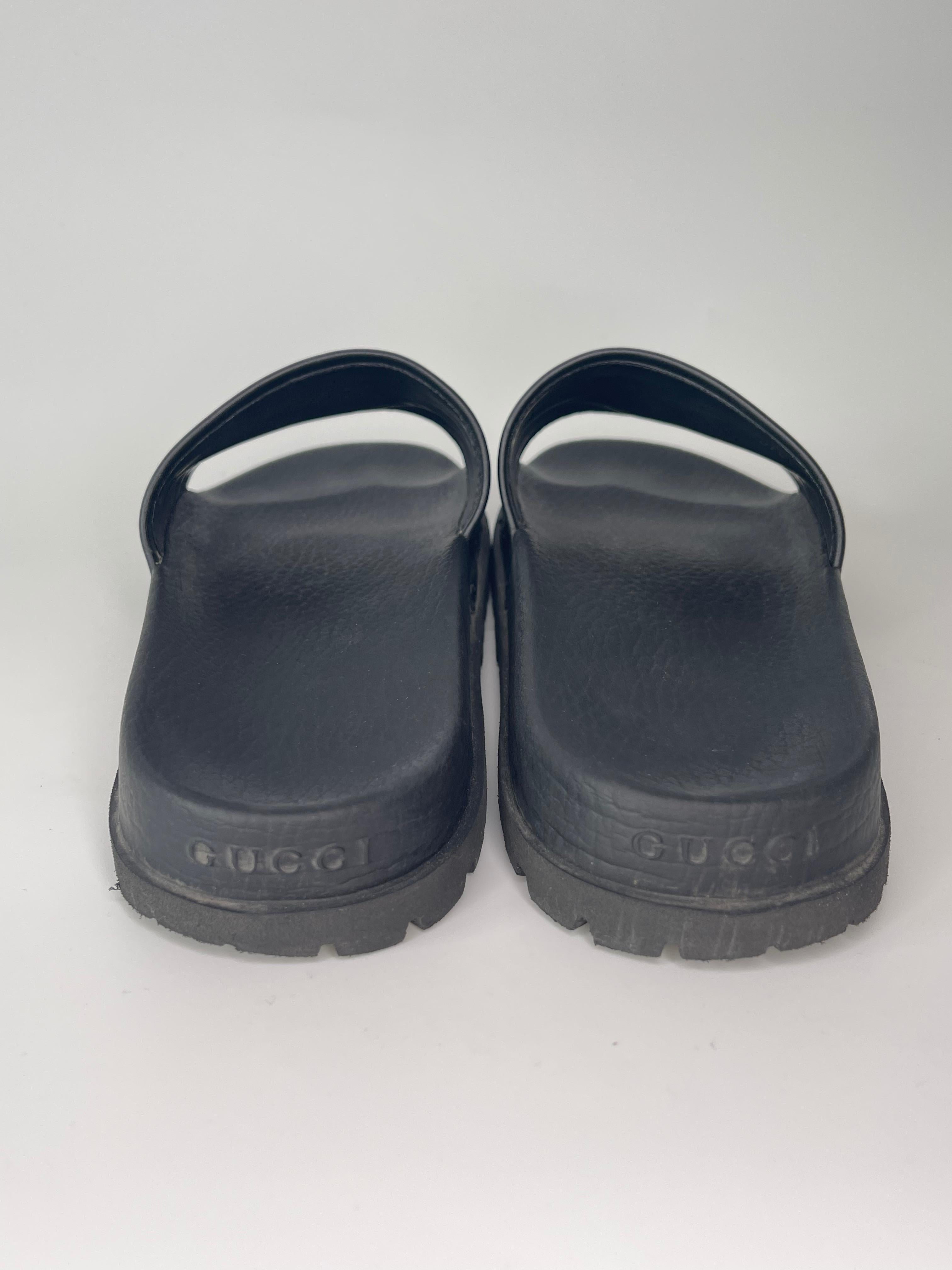 gucci sandals black