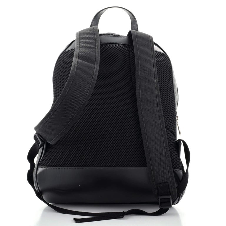Gucci Signature Pocket Backpack Guccissima Leather Large at  display picture 2