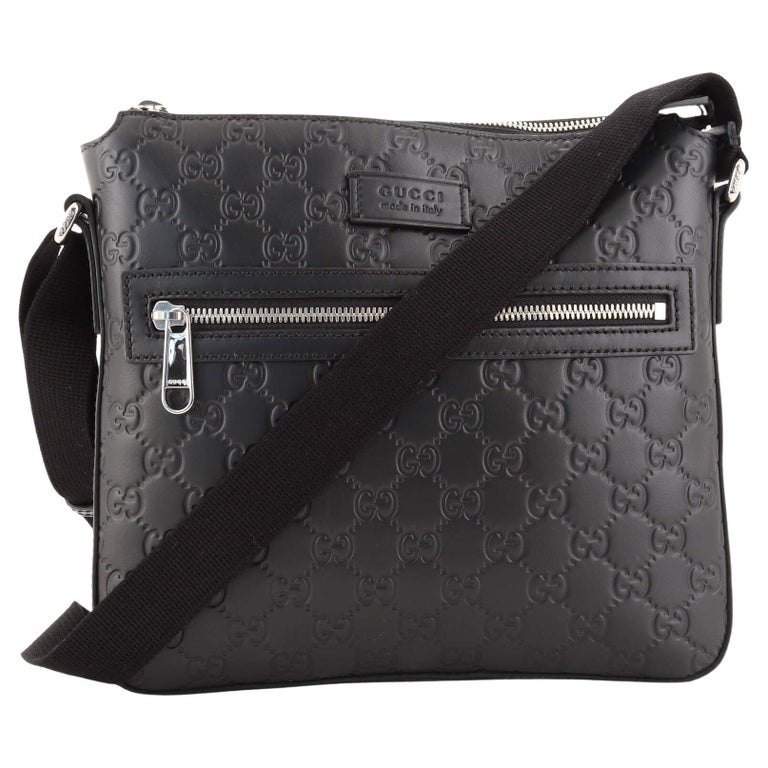 Gucci Signature Zip Messenger Bag Guccissima Leather Medium For Sale at ...