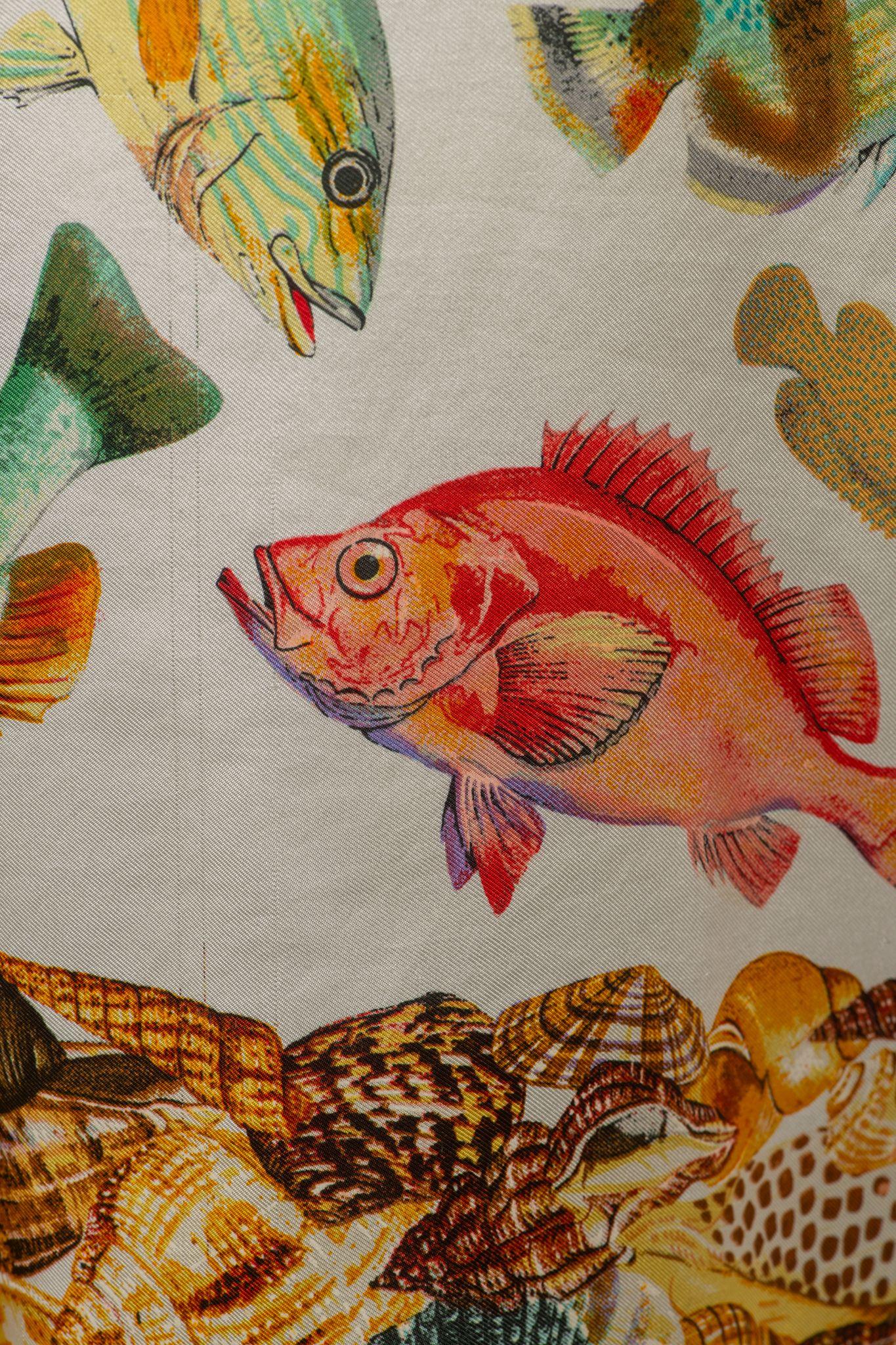 Chemise en soie imprimée poisson Gucci, 1990 en vente 6