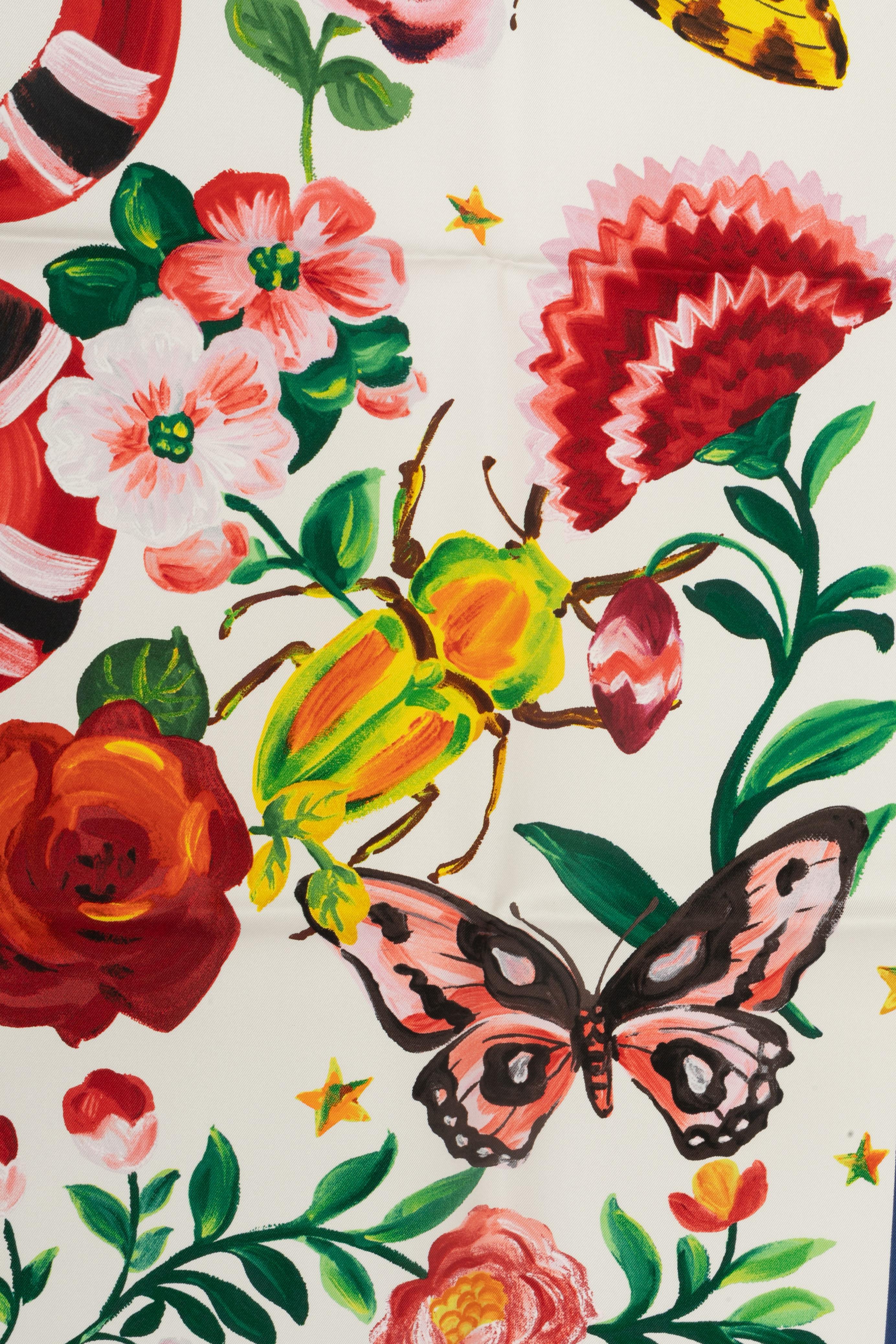 Donna Foulard di seta Gucci 'L'Aveugle par Amour' collezione Garden Mini Sera in vendita