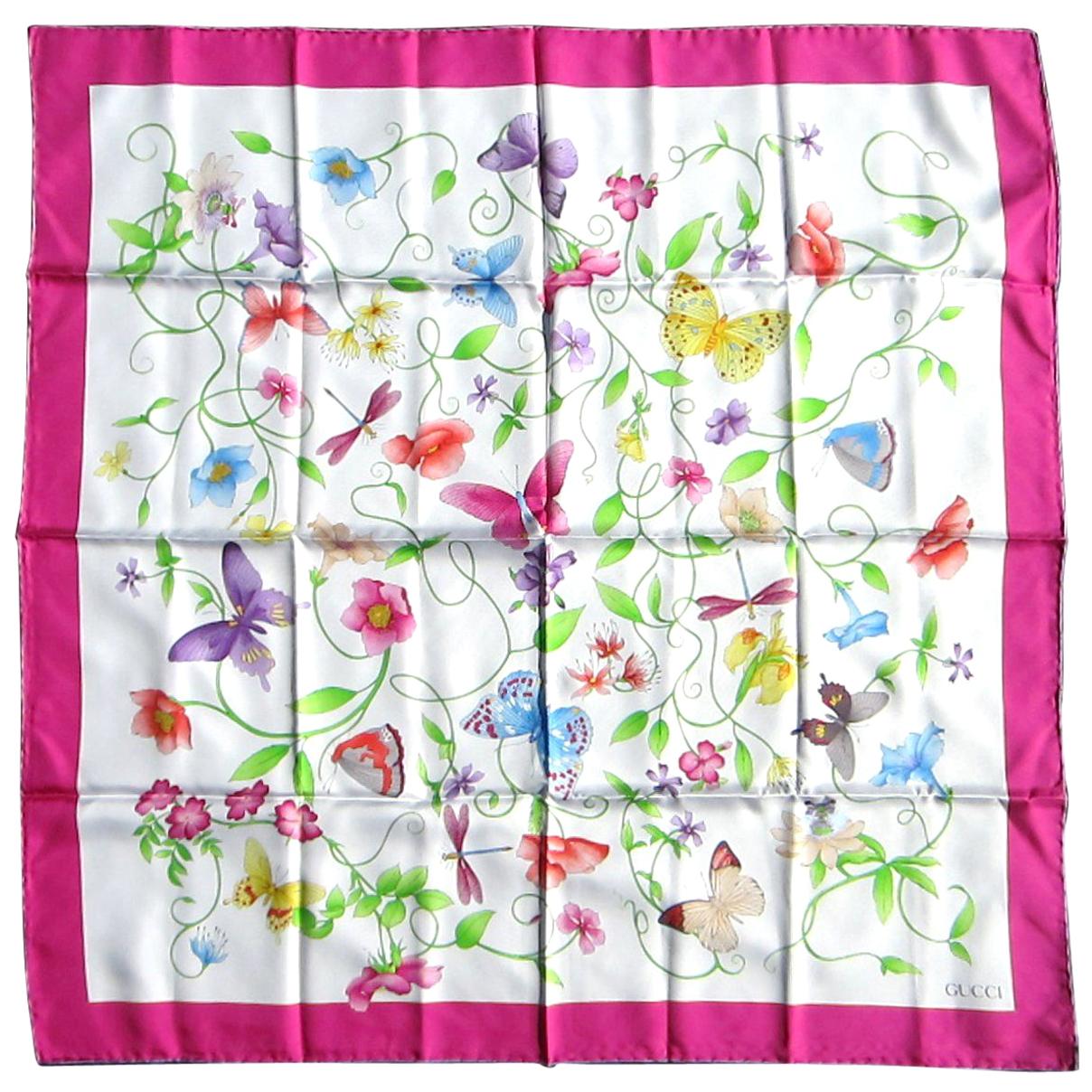  GUCCI silk Scarf  Butterfly - Floral  Never Worn, 1990s 