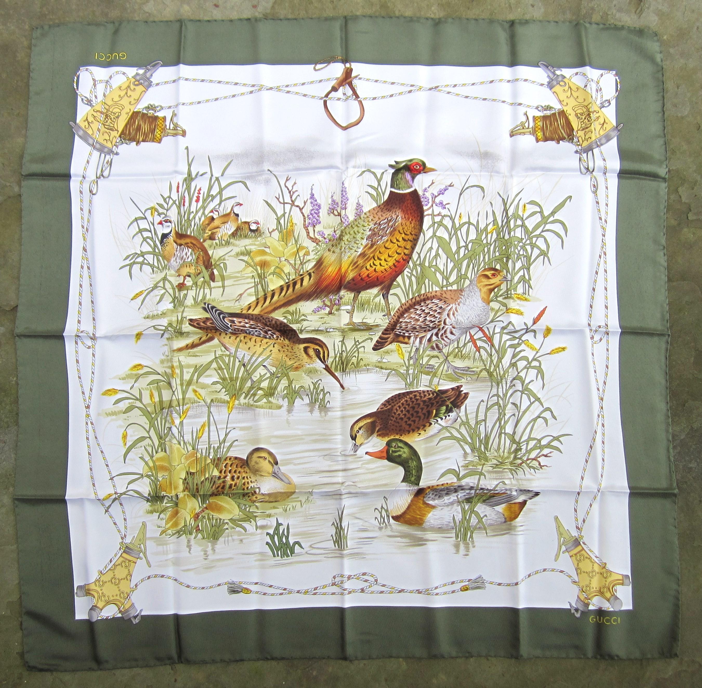  Gucci Silk Scarf Wildlife Duck 1990s New, Never Worn In New Condition In Wallkill, NY