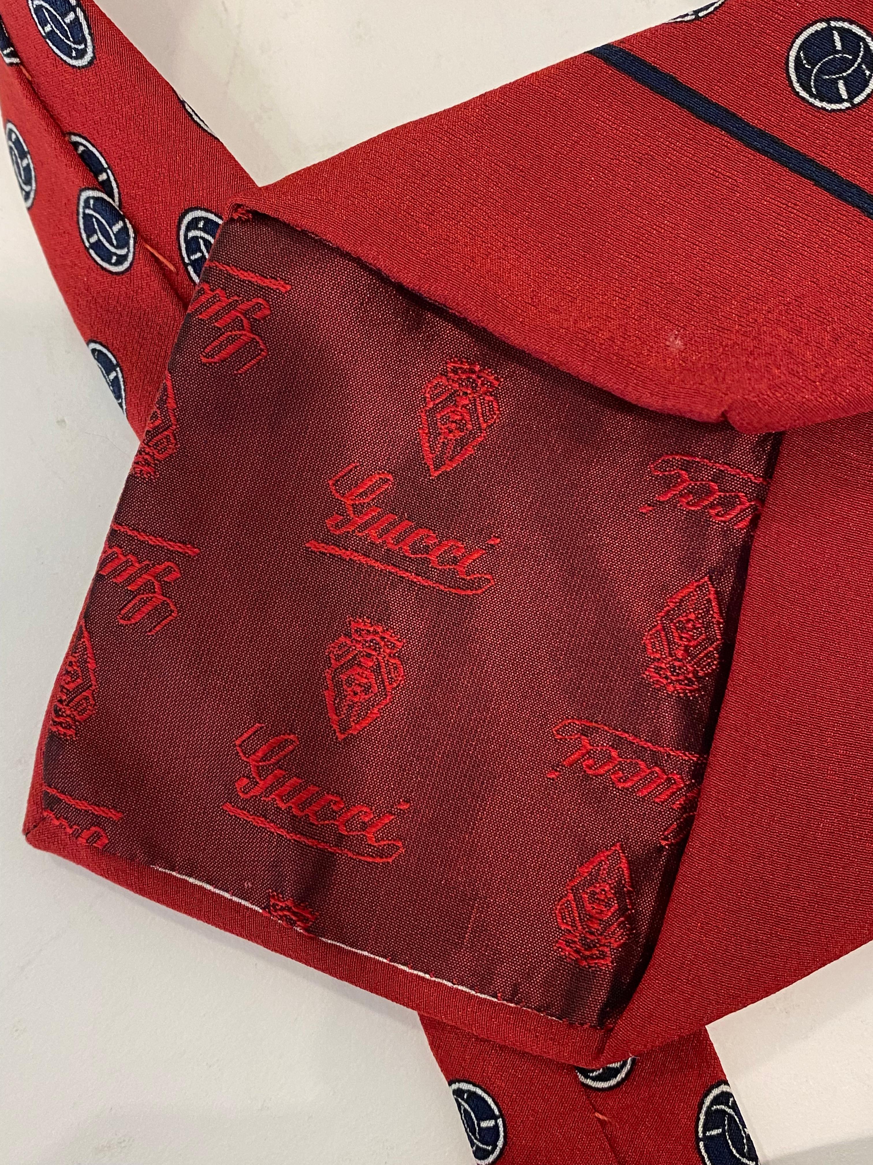 red gucci tie