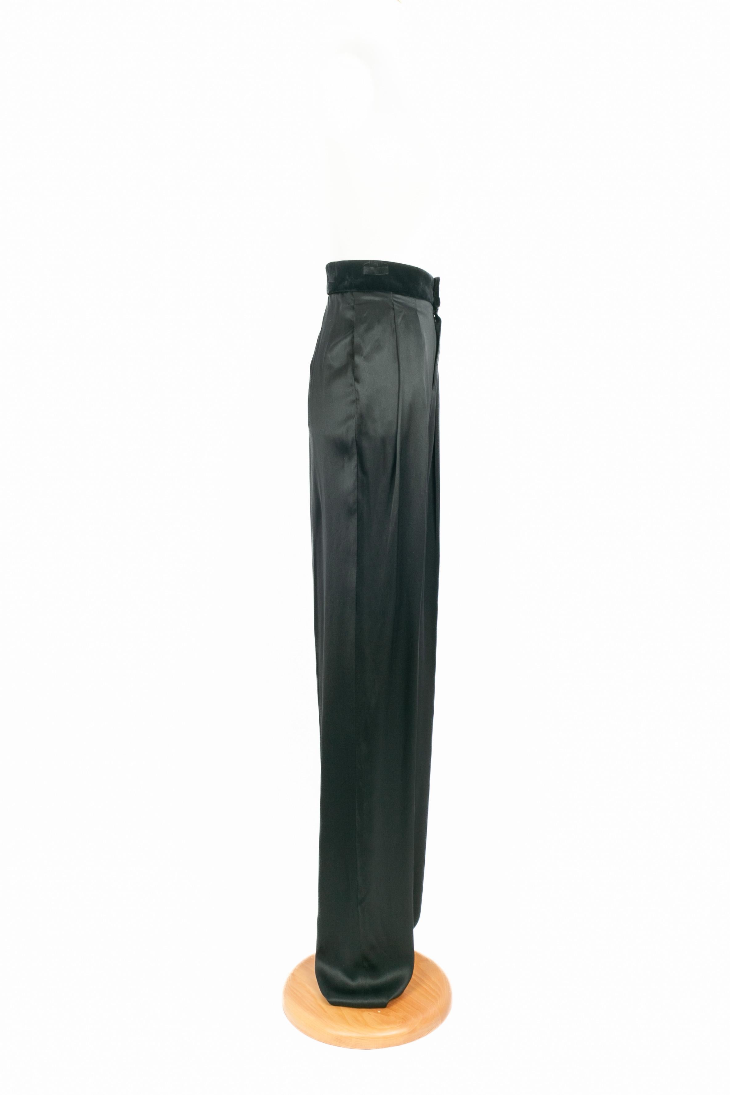 Pantalon en soie Gucci Excellent état - En vente à SAINT-OUEN-SUR-SEINE, FR
