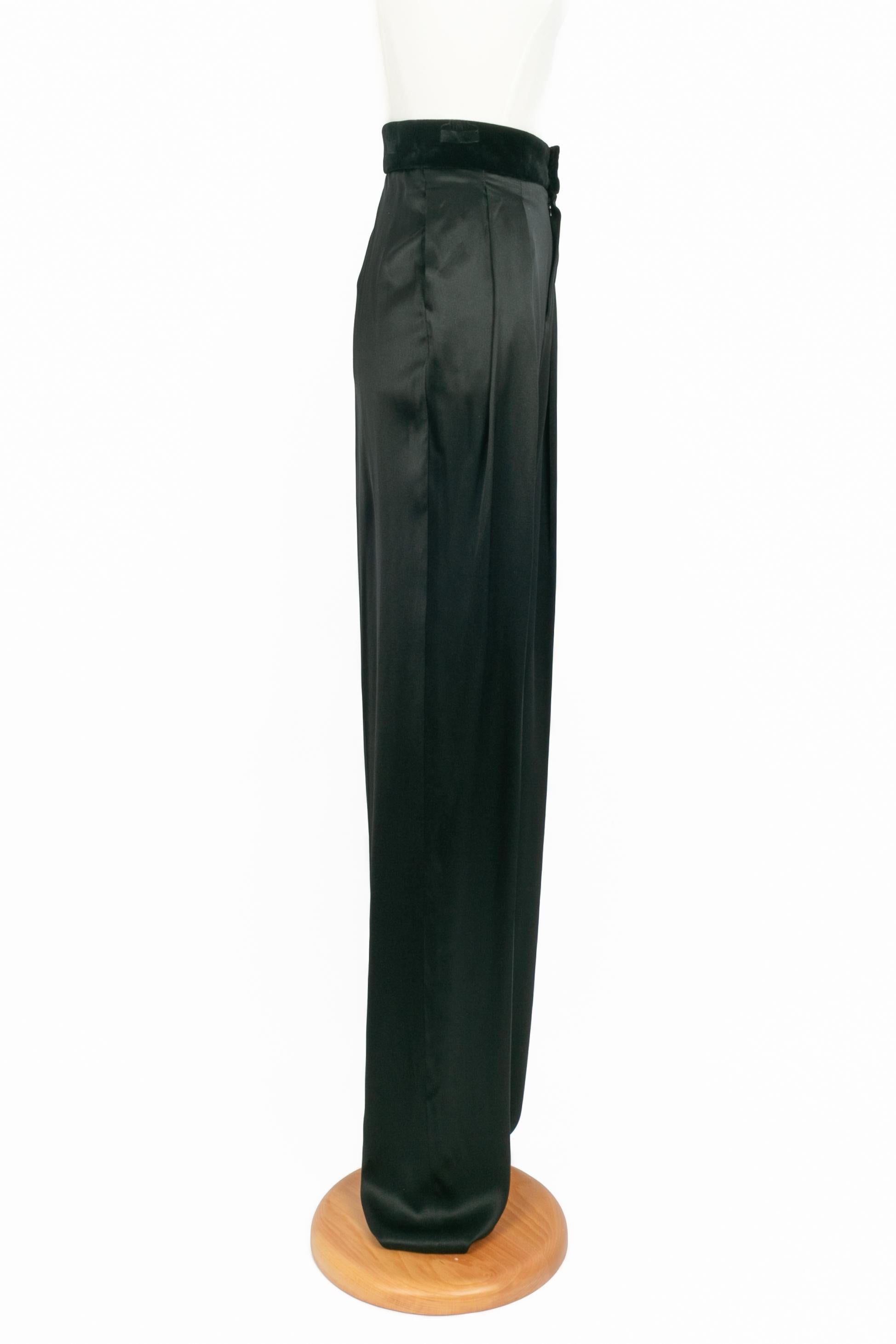 Pantalon en soie Gucci Pour femmes en vente