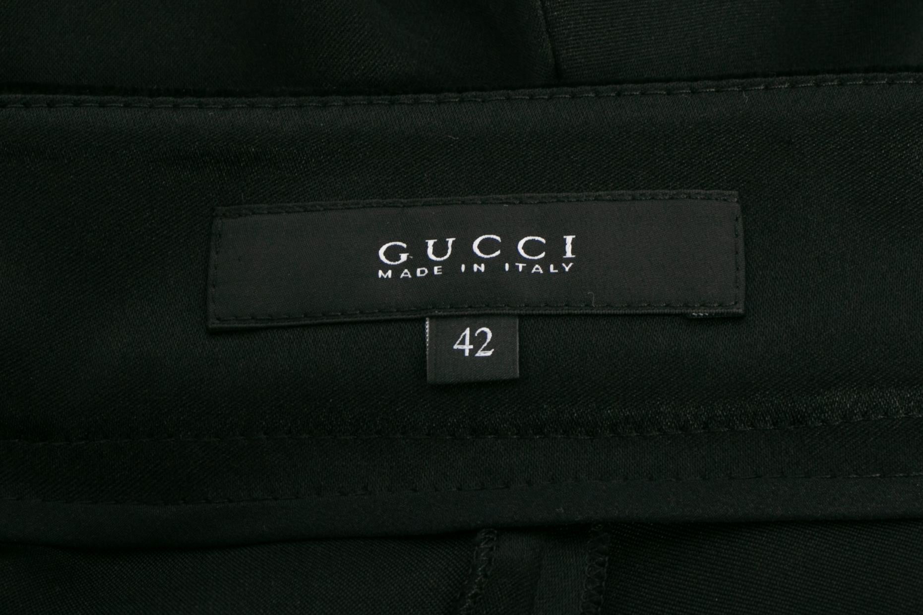 Pantalon en soie Gucci en vente 4