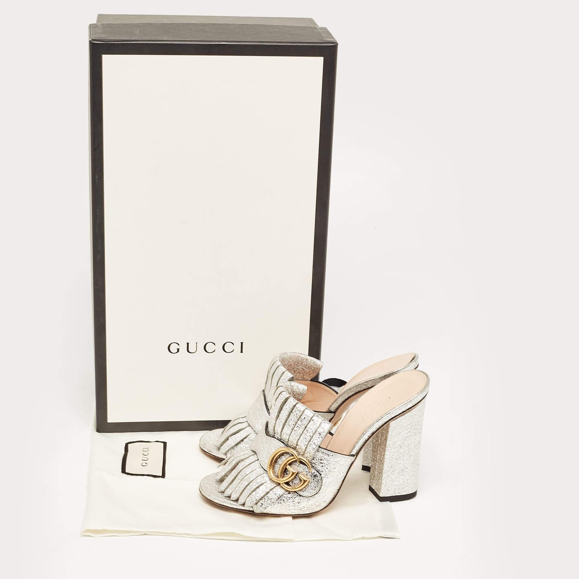 Gucci Silver Crackle Leather GG Marmont Fringed Slide Sandals Size 36 For Sale 5