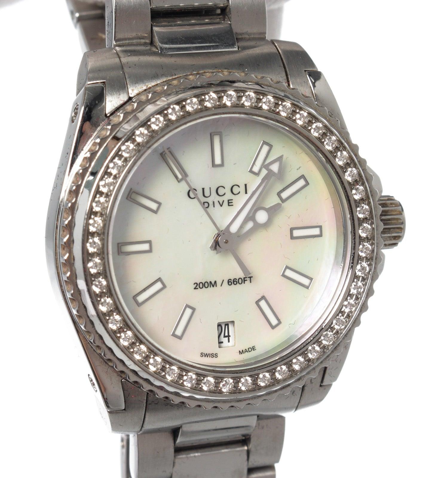 Gucci Silver Dive Watch 1