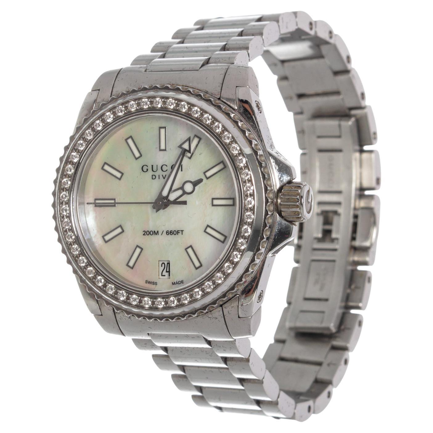 Gucci Silver Dive 32mm Watch For Sale 