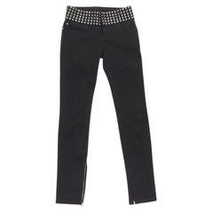 GUCCI - Jeans in denim nero con borchie a forma di cupola d
argento IT36 XS