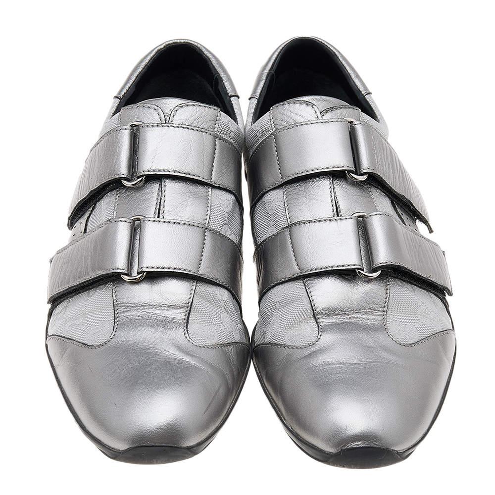 Gucci Silver GG Canvas and Leather Velcro Sneakers Size 42.5 In Good Condition In Dubai, Al Qouz 2