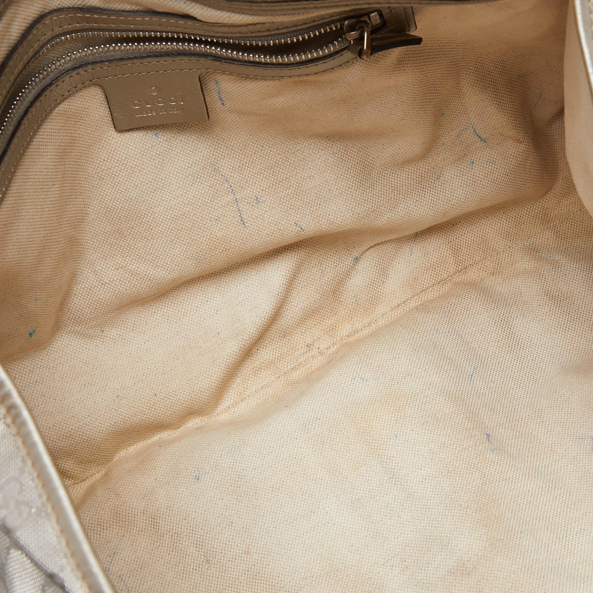 Gucci Silver GG Imprime Canvas and Leather Medium Joy Shoulder Bag For Sale 4