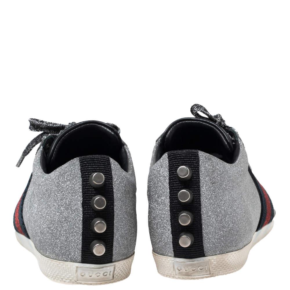 Gucci Silver Glitter Bambi Web Low-Top Sneakers Size 36.5 In Good Condition For Sale In Dubai, Al Qouz 2