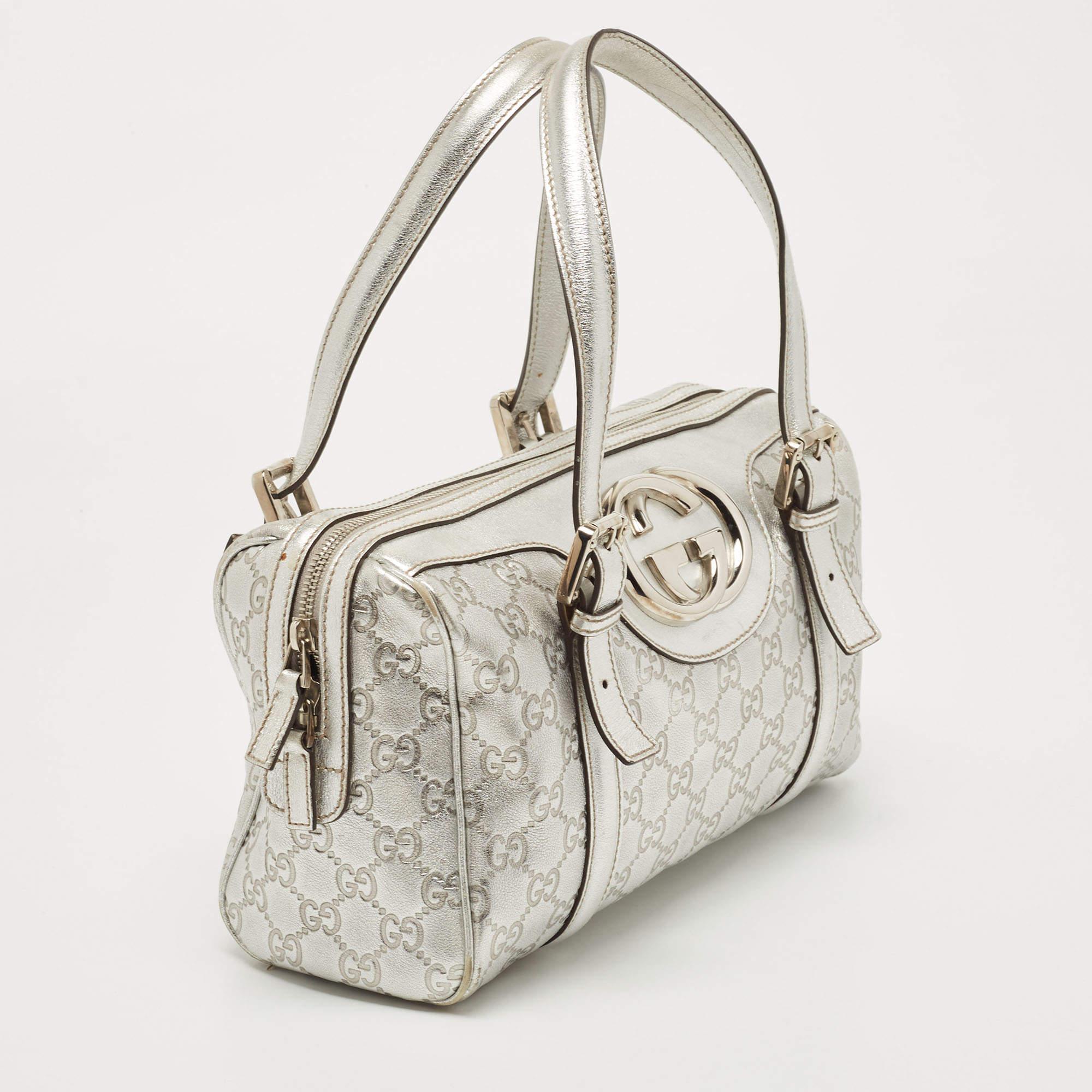 Gucci Silver Guccissima Leather Britt Boston Bag In Fair Condition In Dubai, Al Qouz 2