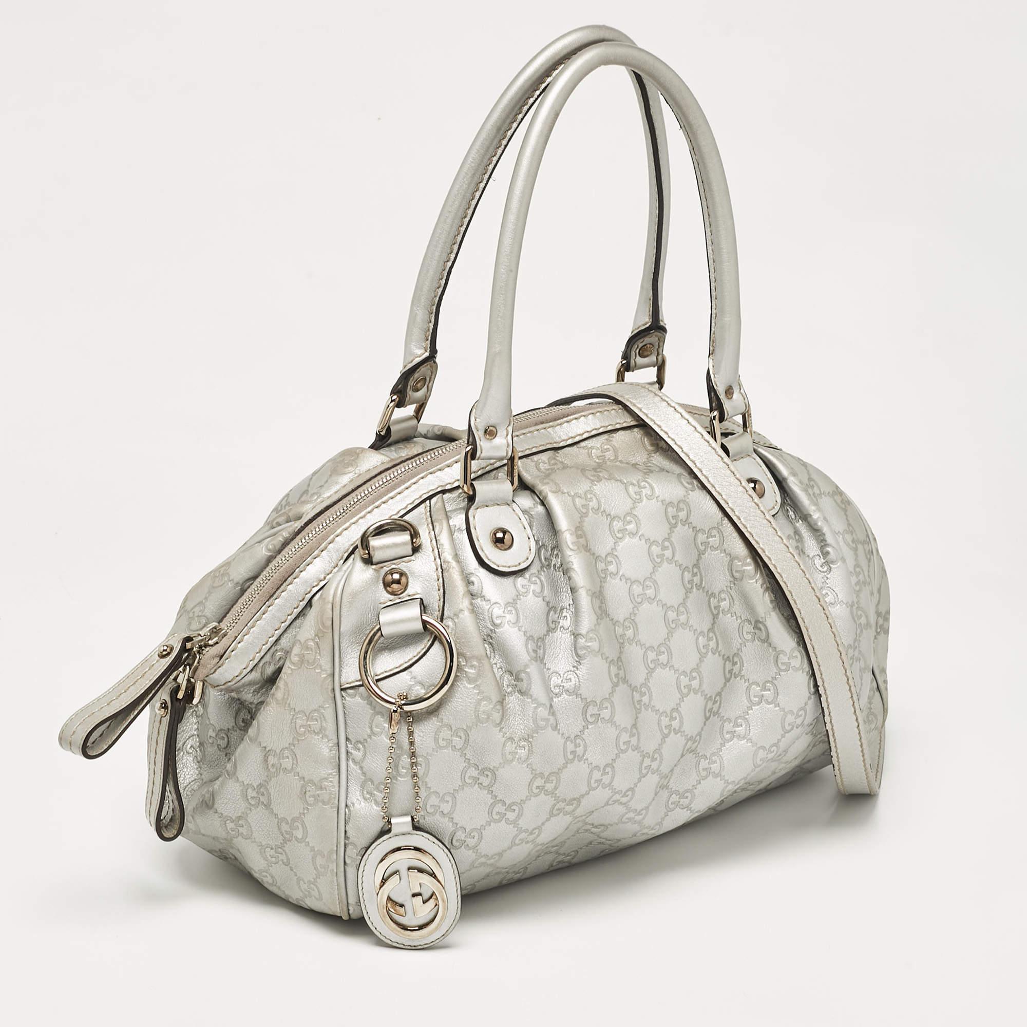 Gucci Silver Guccissima Leather Sukey Satchel In Fair Condition In Dubai, Al Qouz 2
