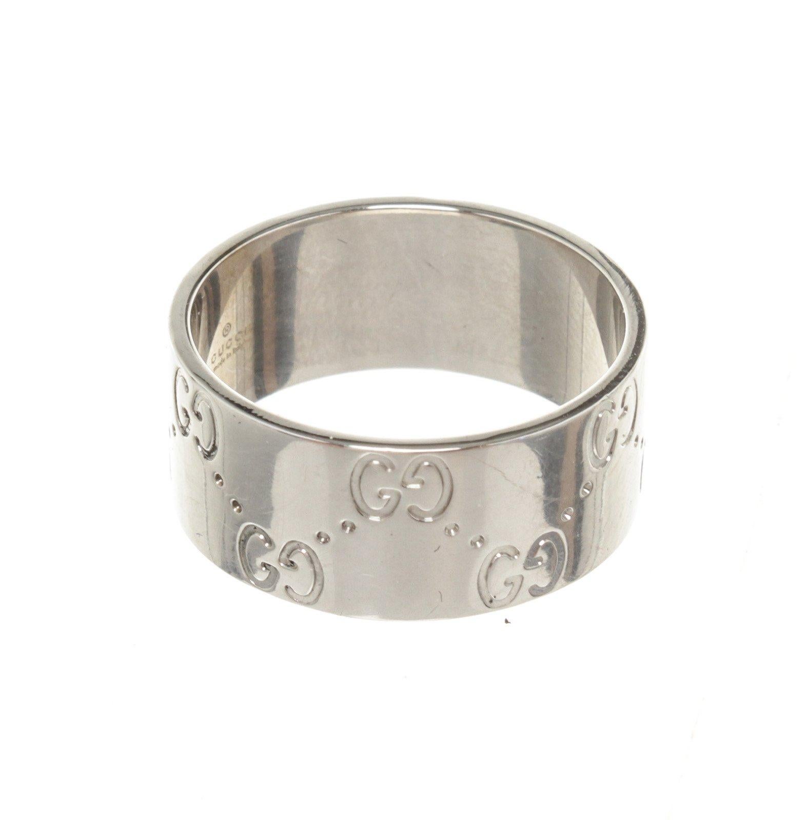 Gucci Silver Icon Wide Ring with silver-tone hardware.

47100MSC